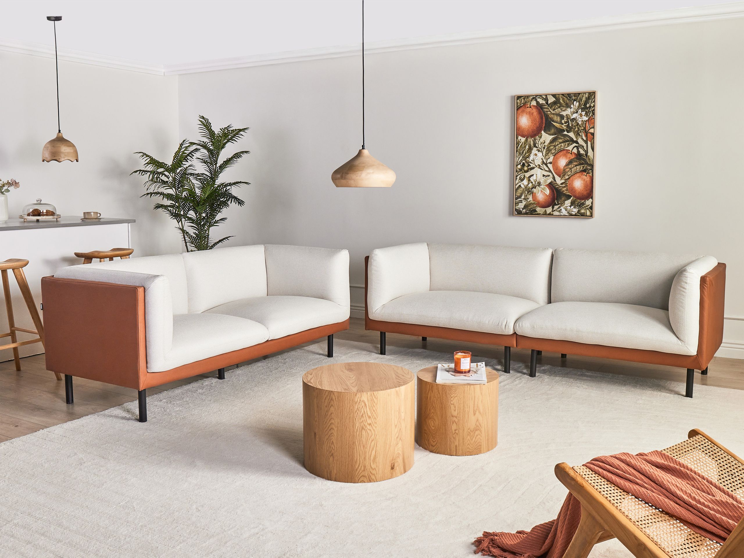 Komplet oblazinjenega pohištva Berwyn 3085 (Bela + Rjava)