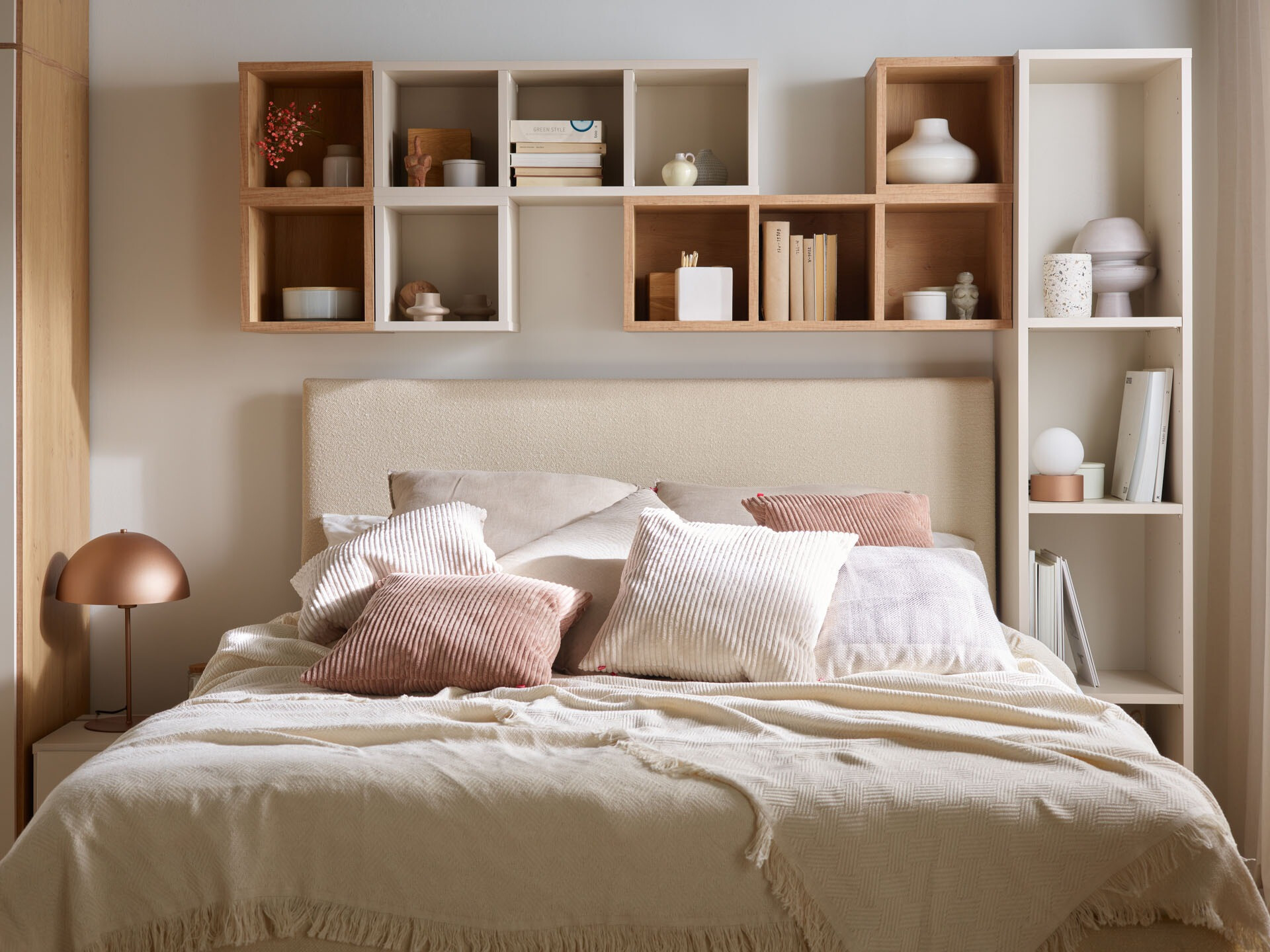 Regal Sosero 112 (Bež)