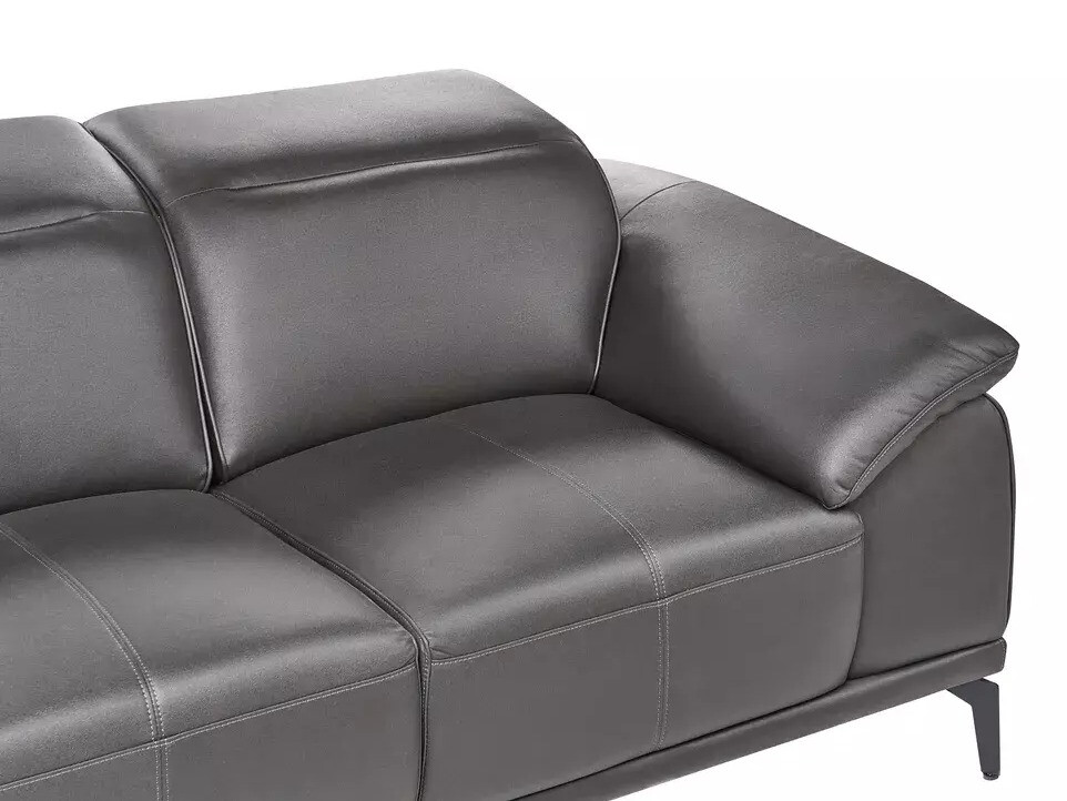 Kavč Berwyn 3126 (Črna)