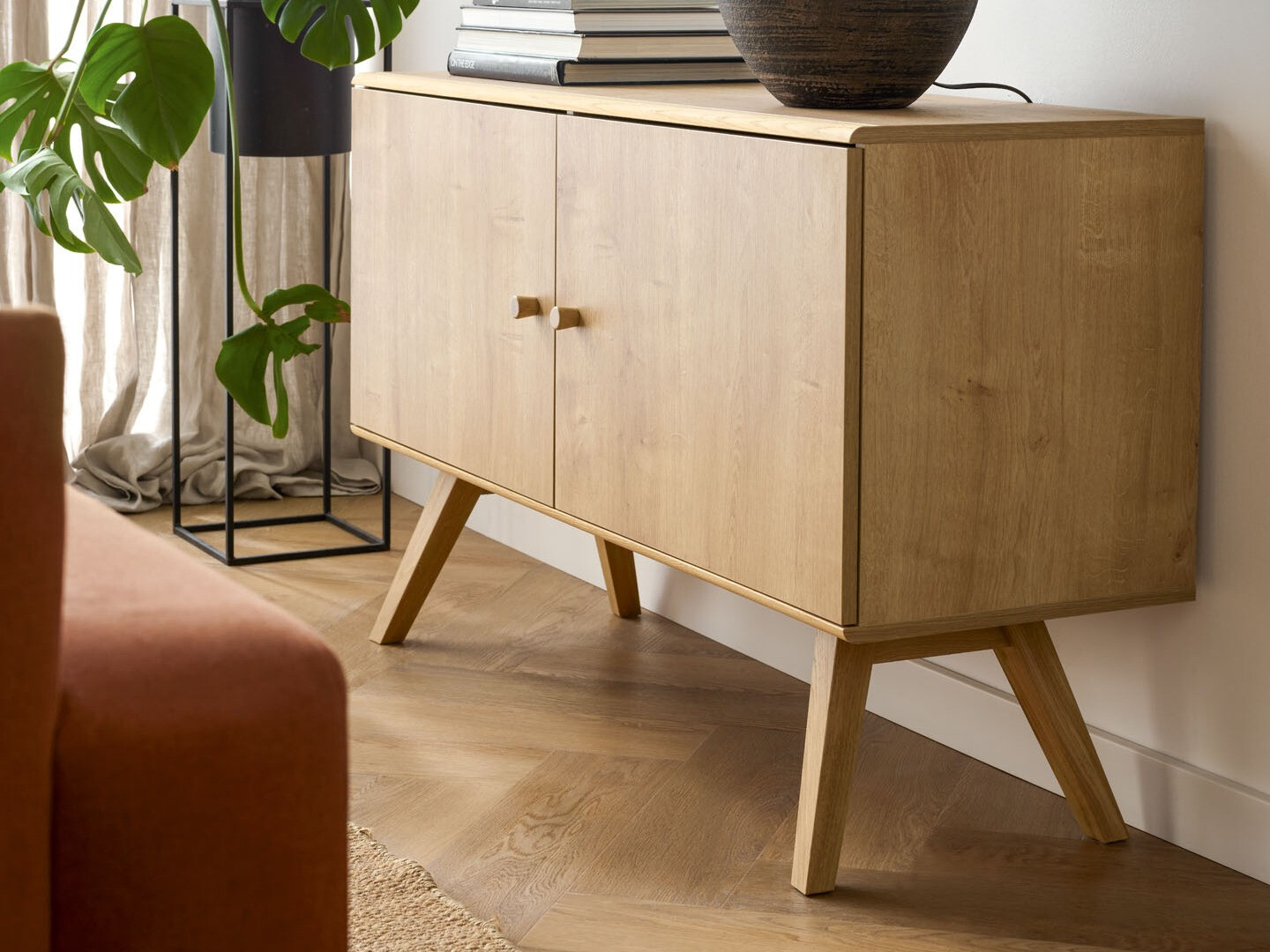 TV-omarica Ruvruvi 108 (Hrast)