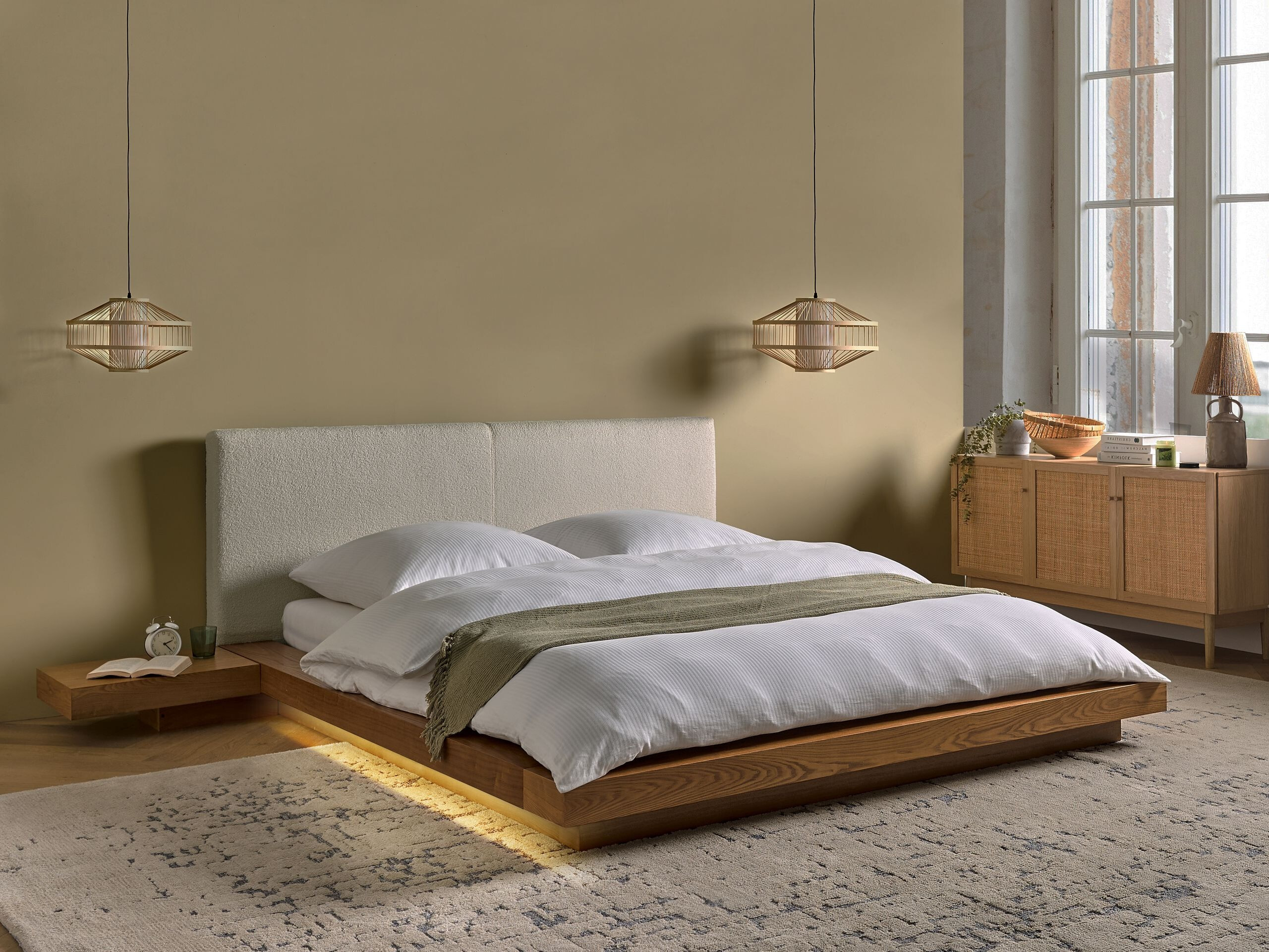 Postelja Berwyn 3141 (Svetel les)