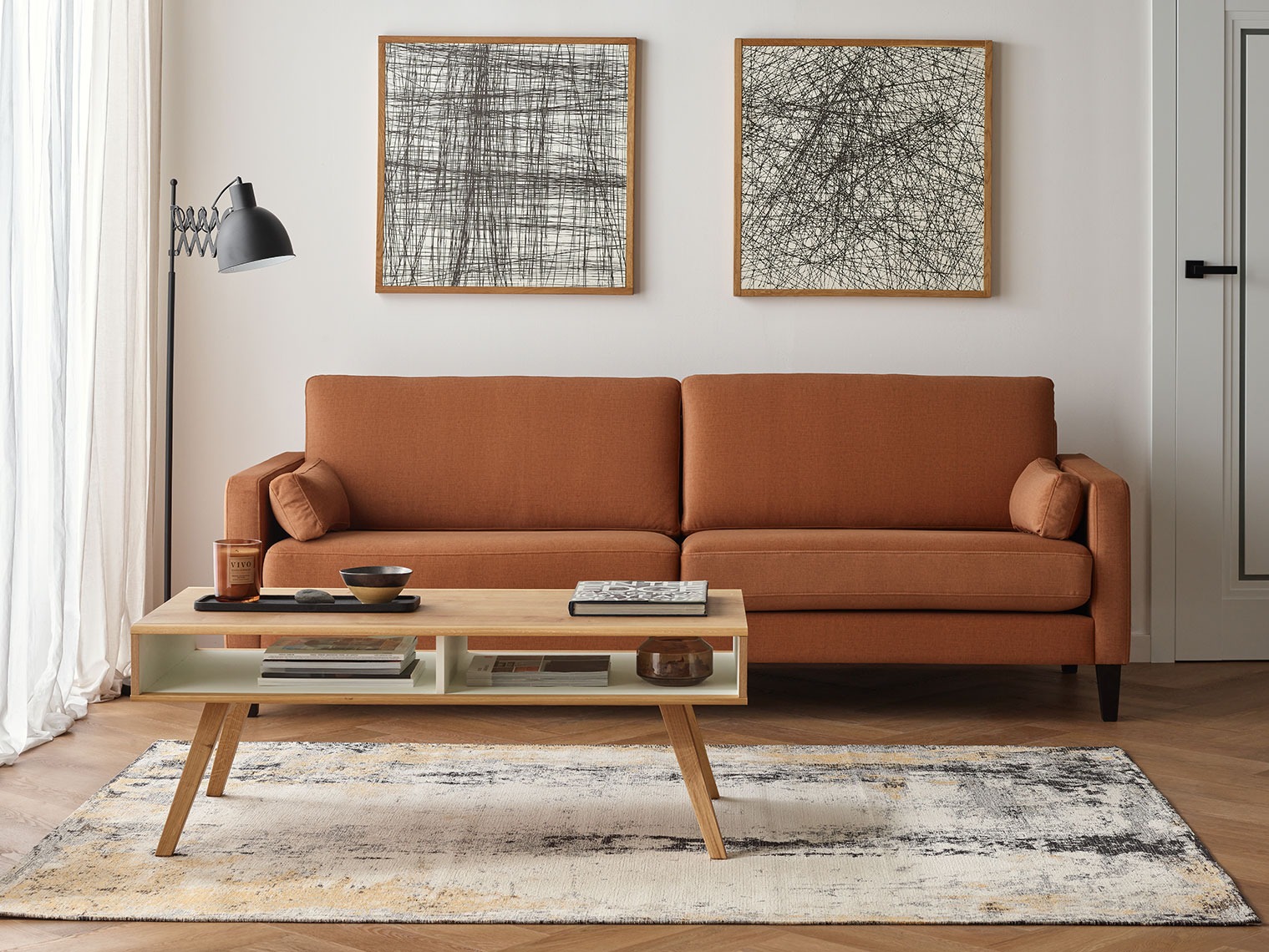 Klubska mizica Ruvruvi 114