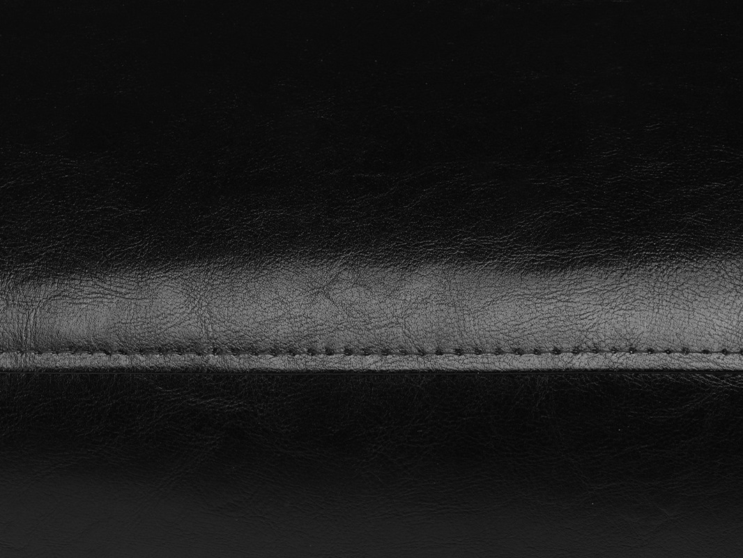 Fotelj Dalrevu 100 (Črna)