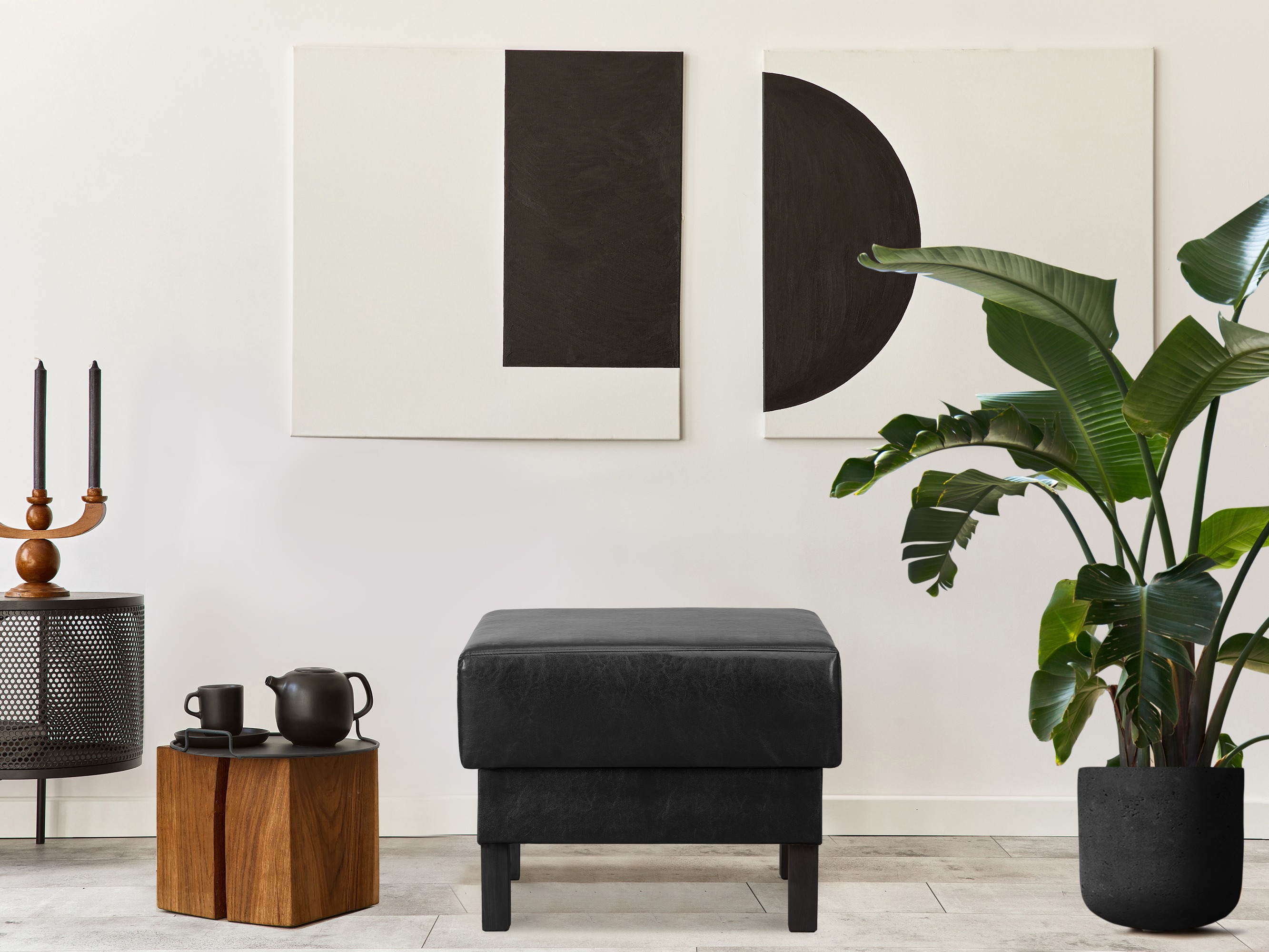 Tabure Dalrevu 101 (Črna)