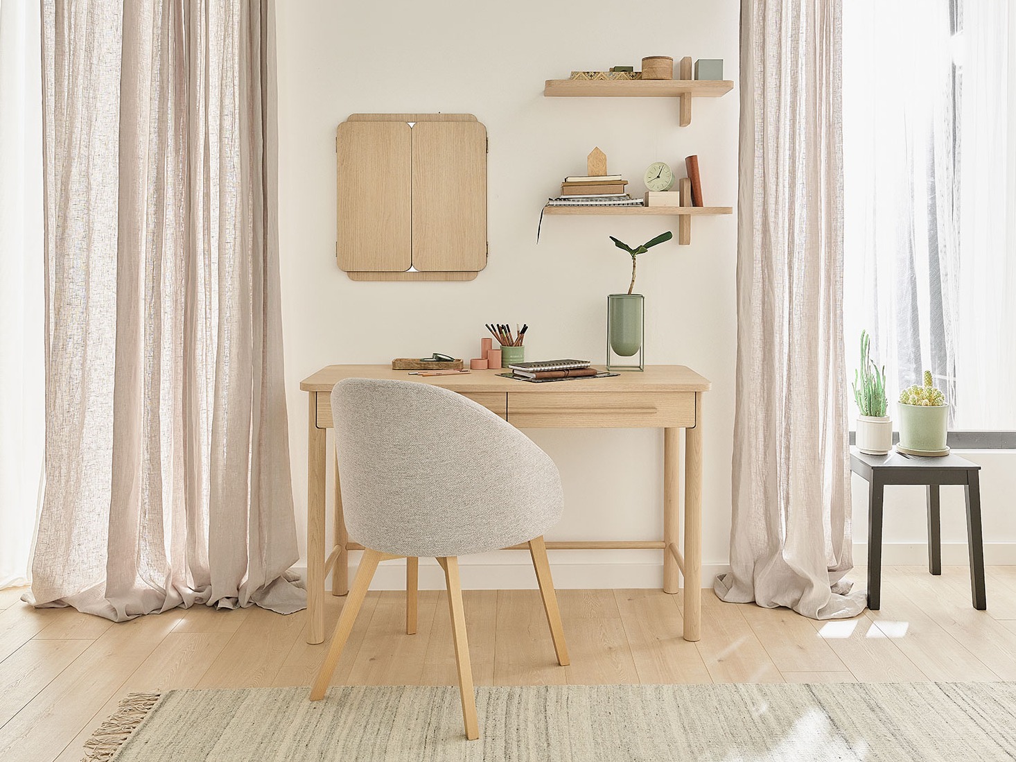 Toaletna mizica Camcamo 100