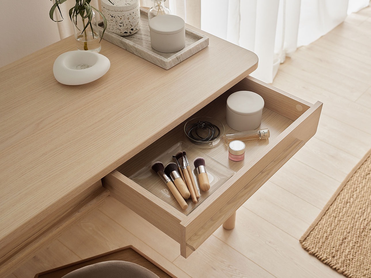 Toaletna mizica Camcamo 100