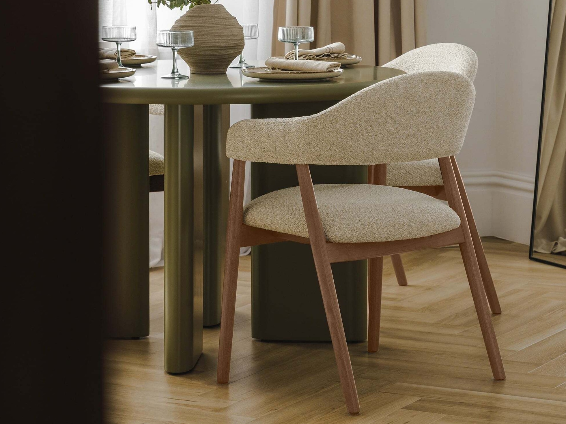 Stol Burleson 330 (Bež + Oreh)