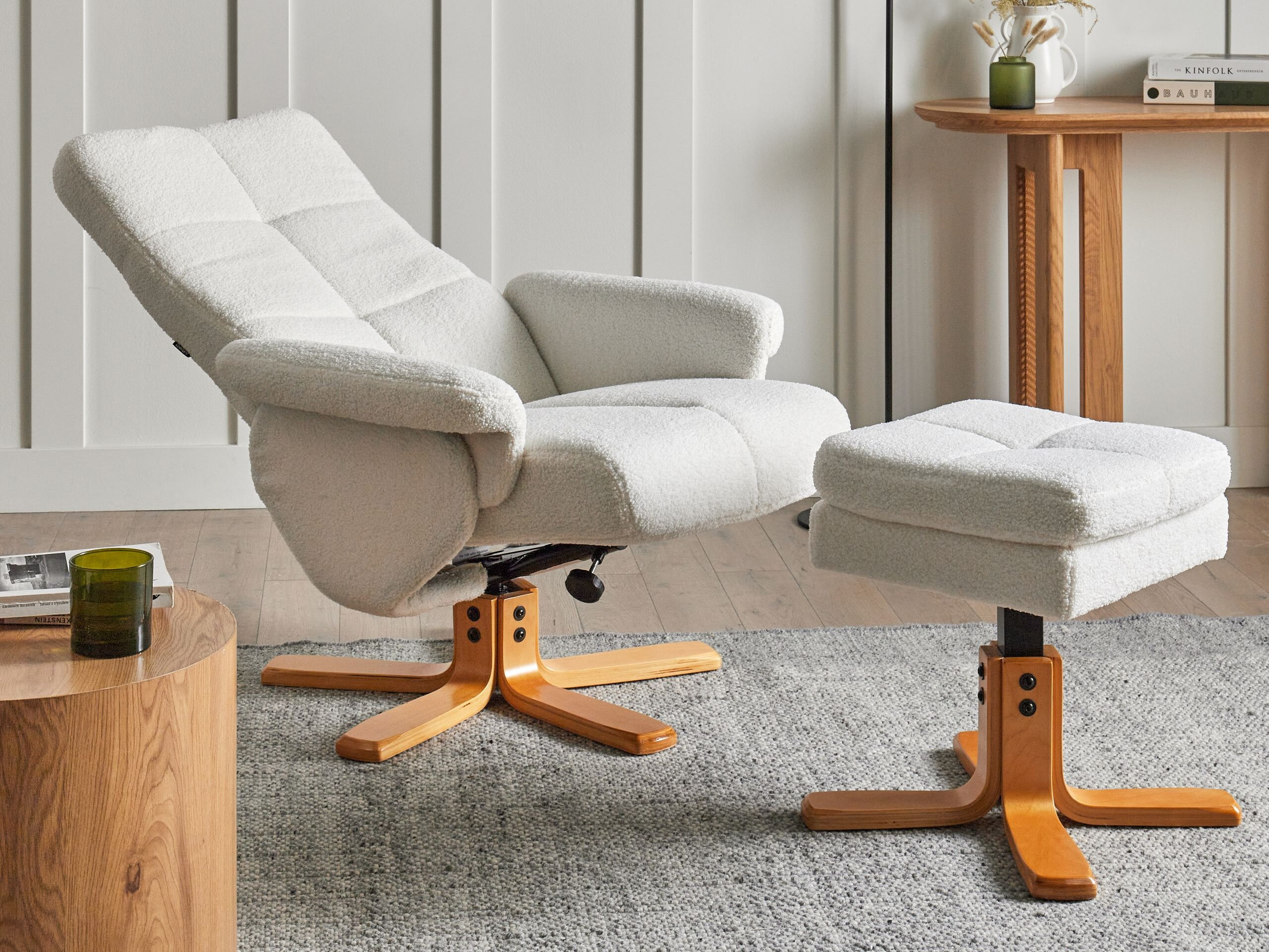 Fotelj s počivalnikom Berwyn 3195 (Bela)