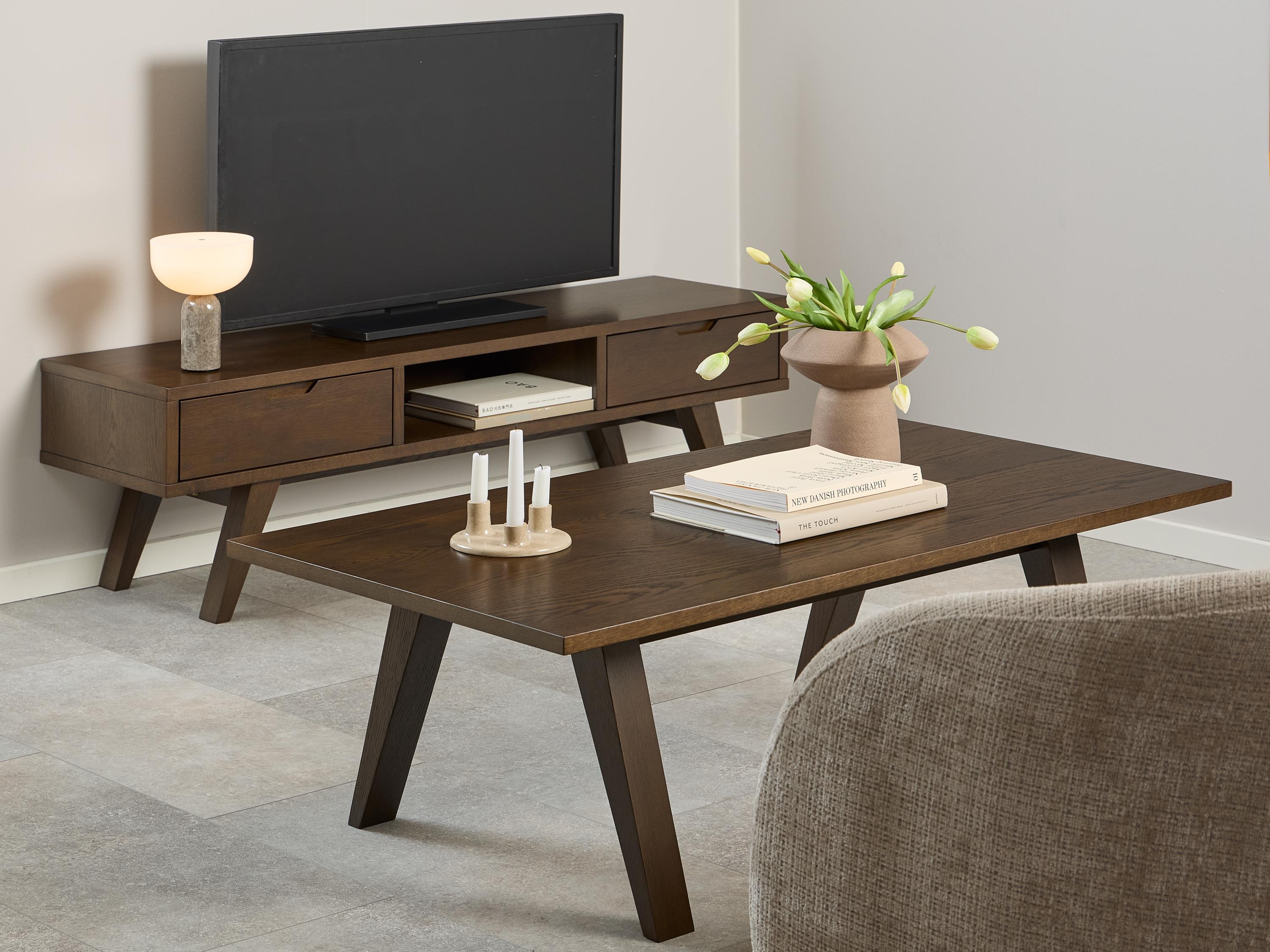 Klubska mizica Norsica Albene 109 (Temen hrast)