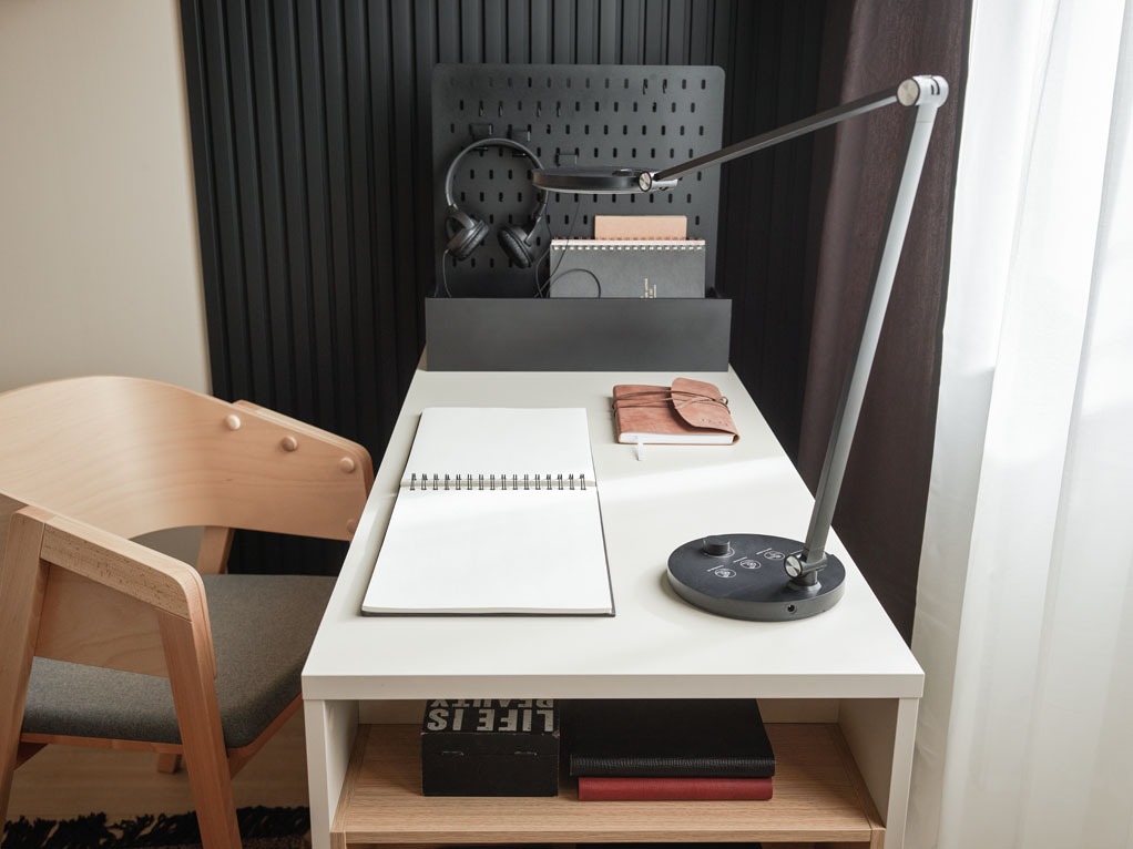 Pisalna miza Veldalo 105