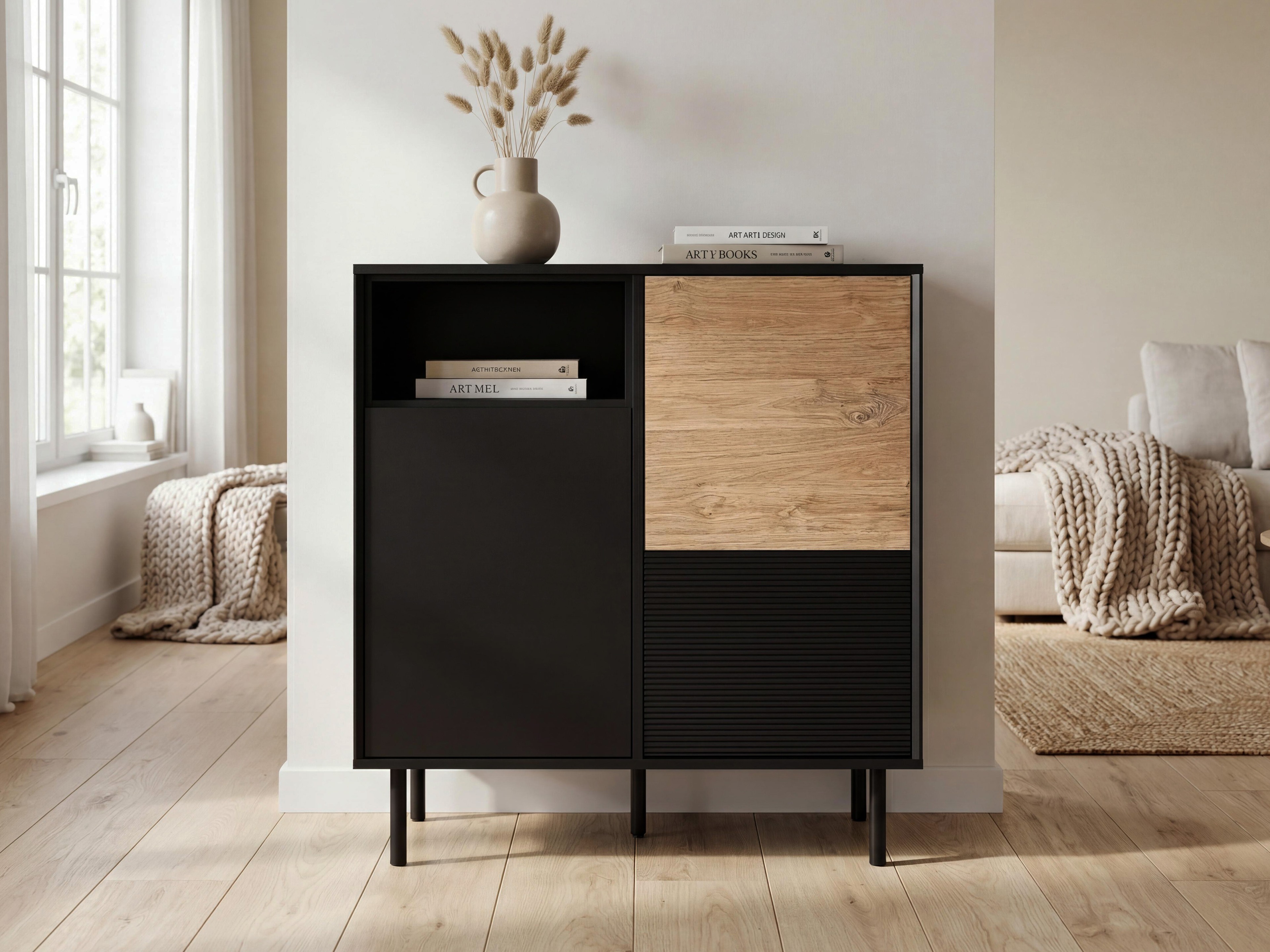 Omarica Corevaru 110 (Črna)