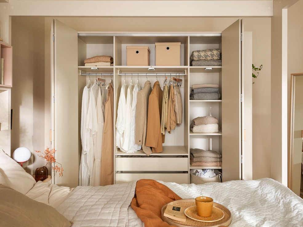 Garderobna omara Veldalo 111 (Lahki hrast)