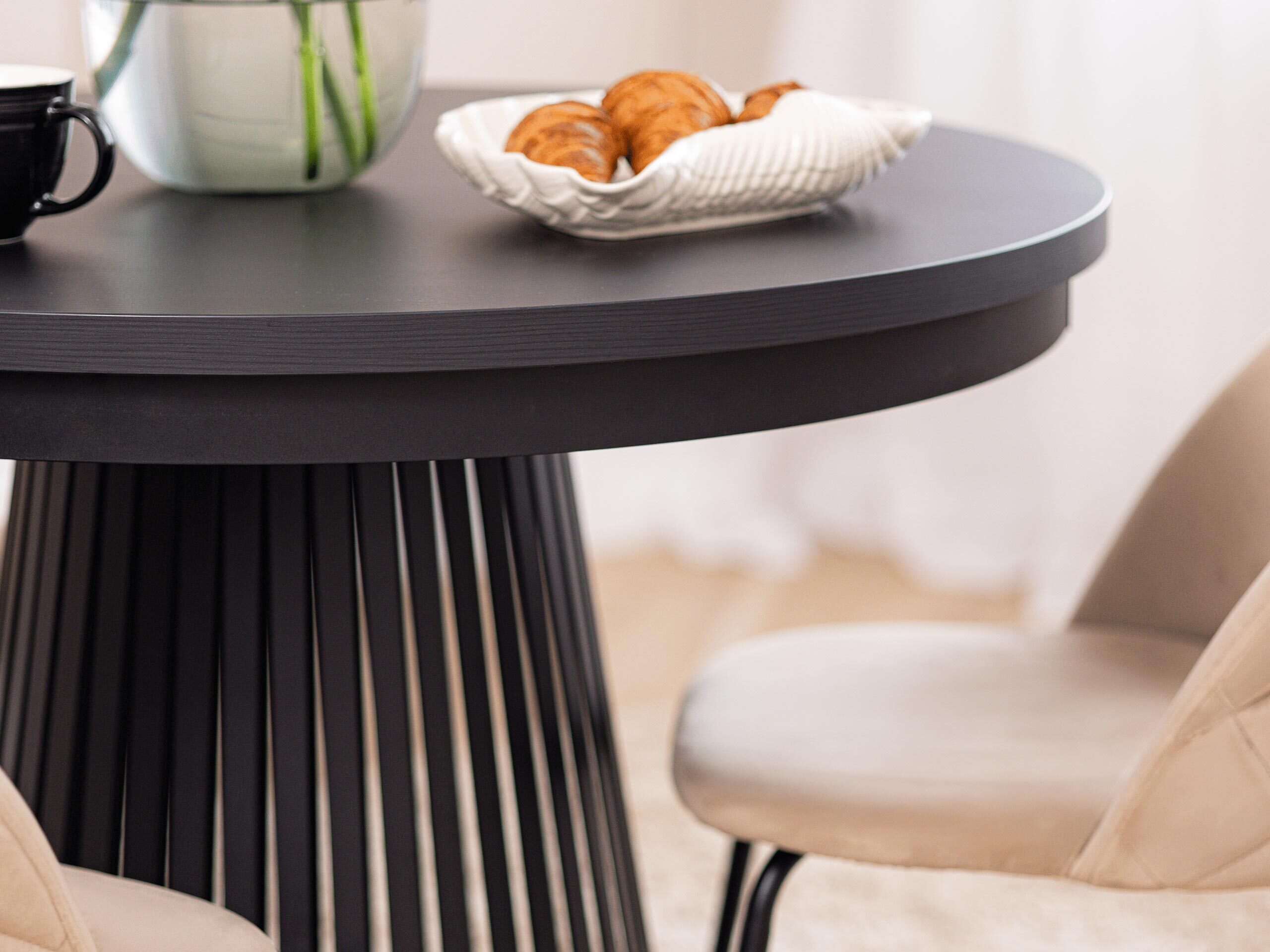 Miza Stanton 152 (Kašmir)