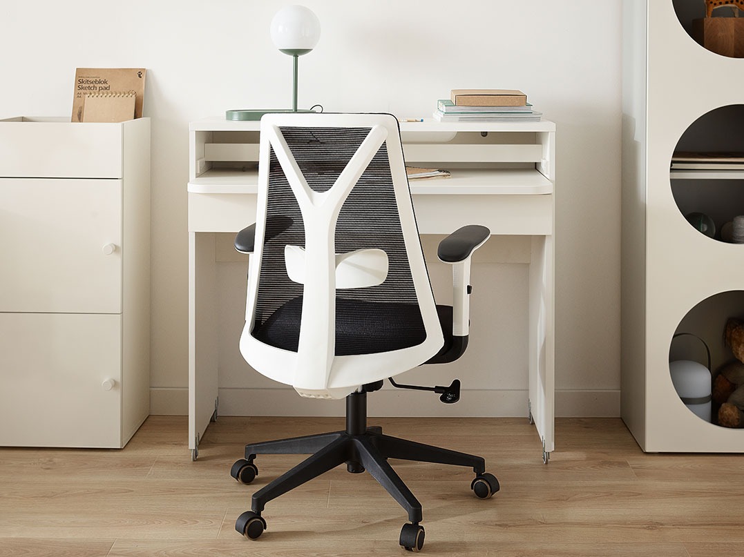 Pisalna miza Tornolo 134