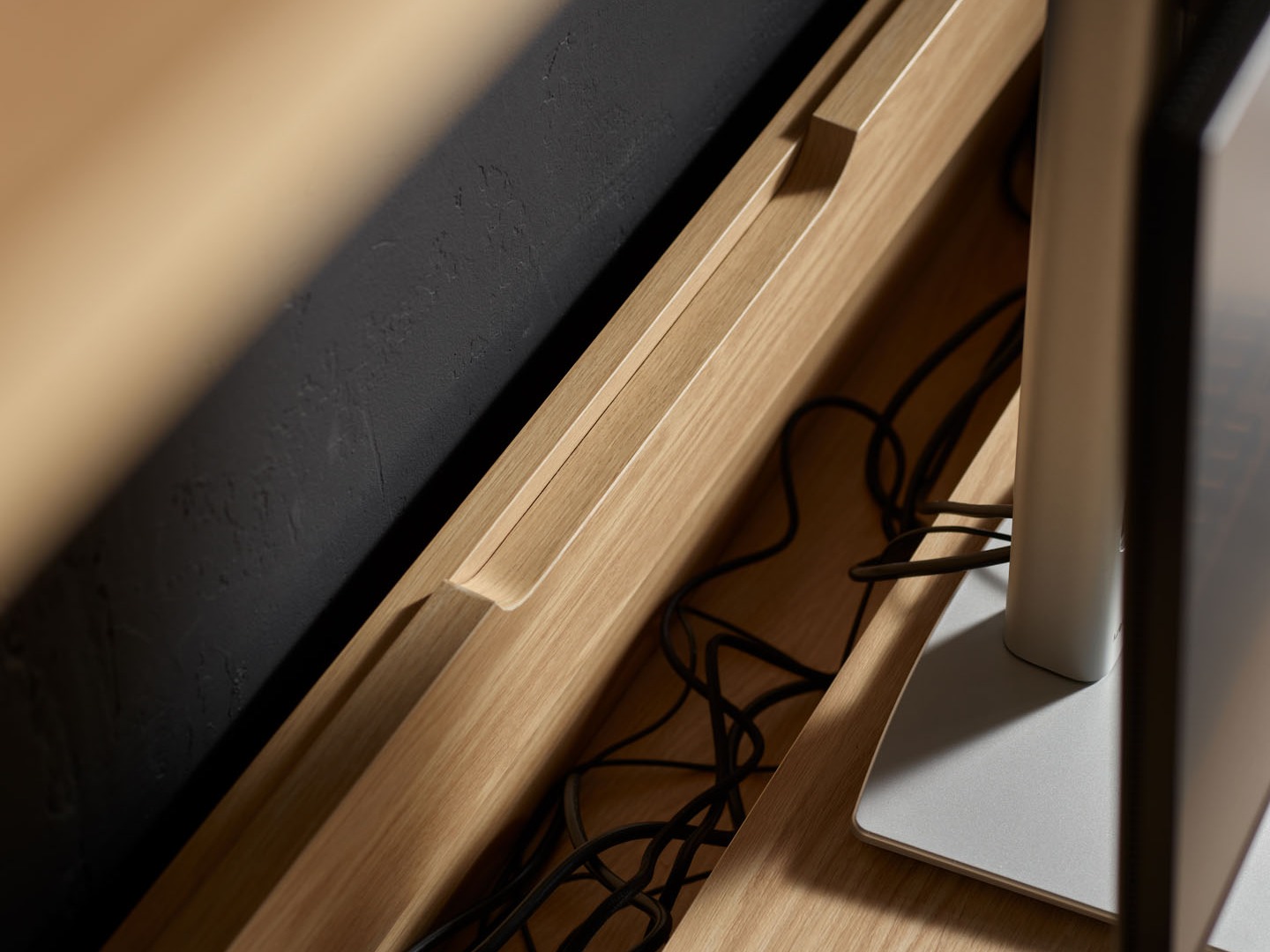 Pisalna miza Velrome 101 (Hrast + Grafit)