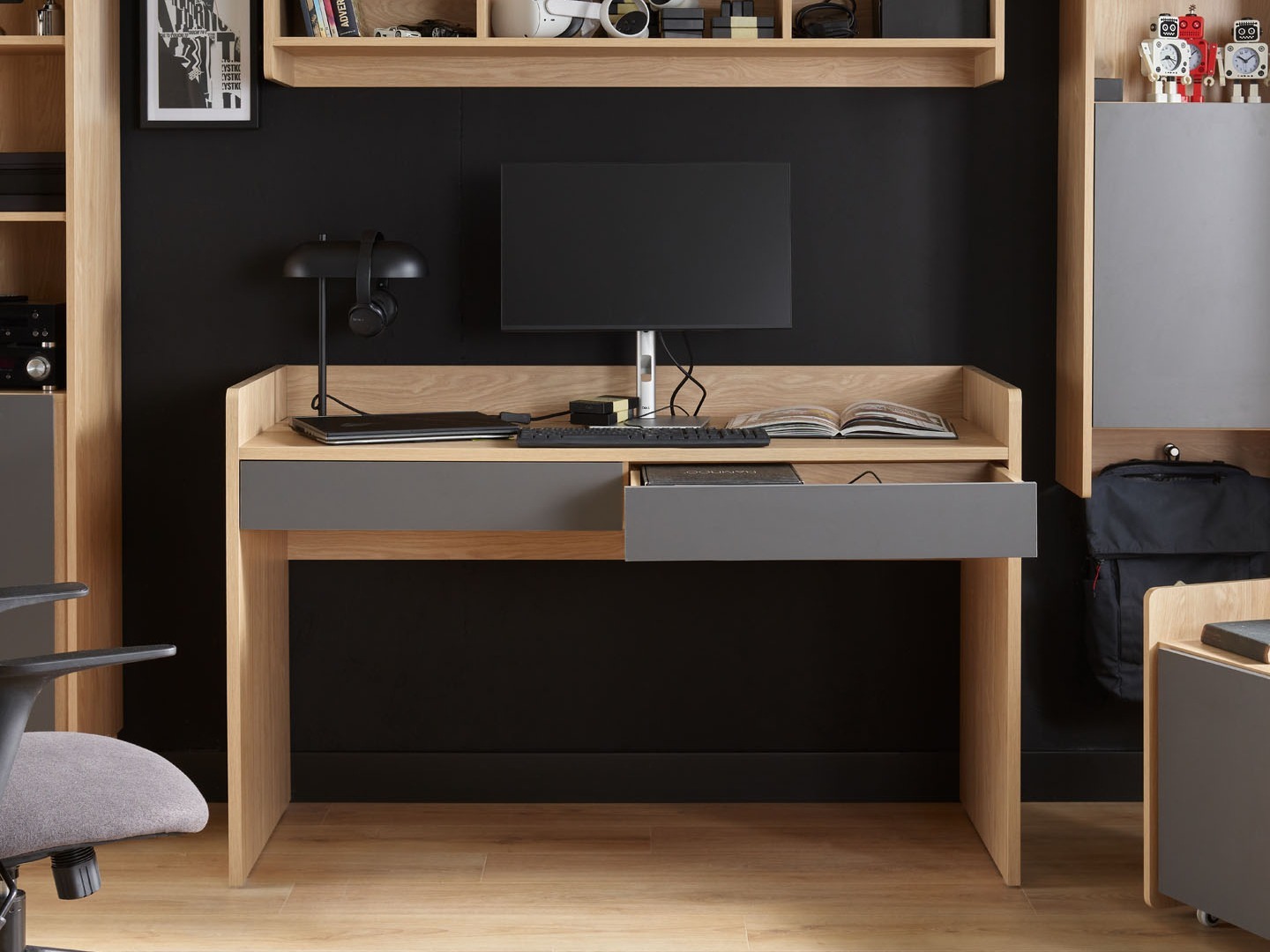 Pisalna miza Velrome 101 (Hrast + Grafit)