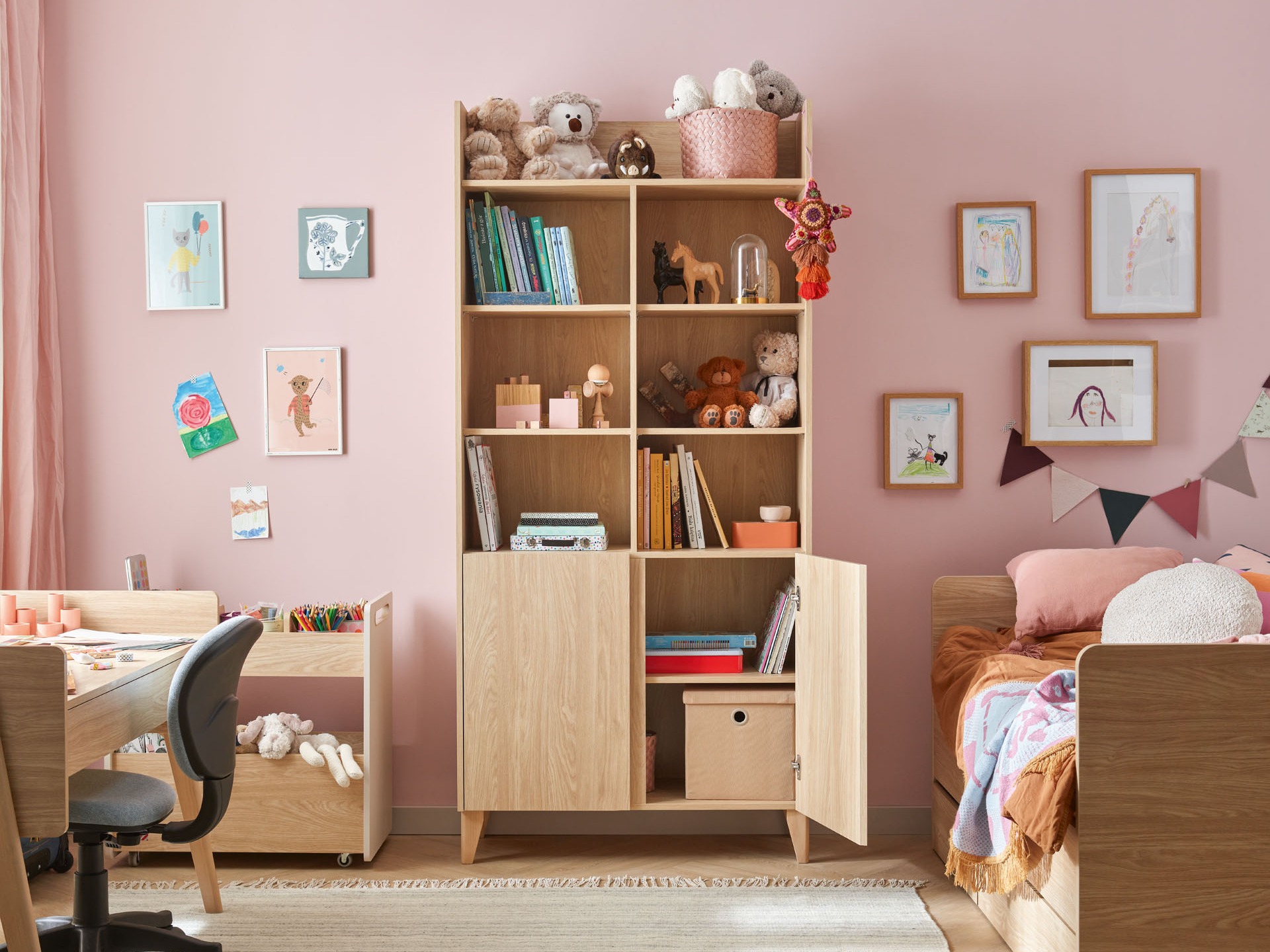 Regal Velrome 104 (Hrast)