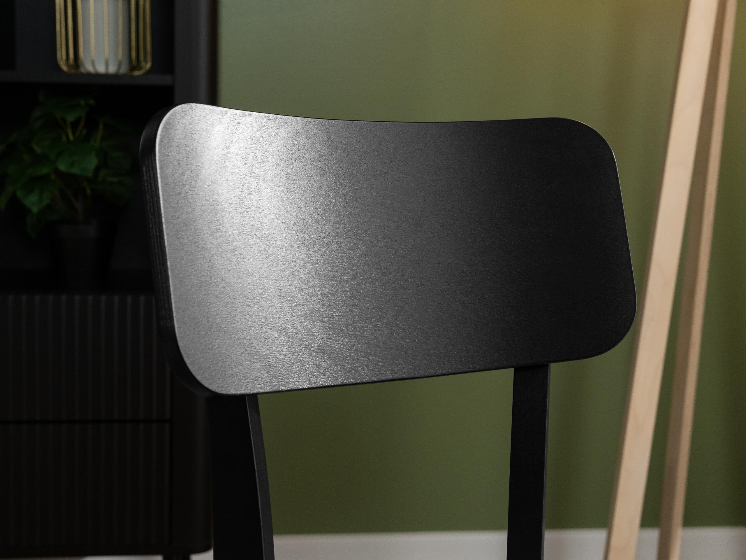 Stol Victorville 380 (Bela)