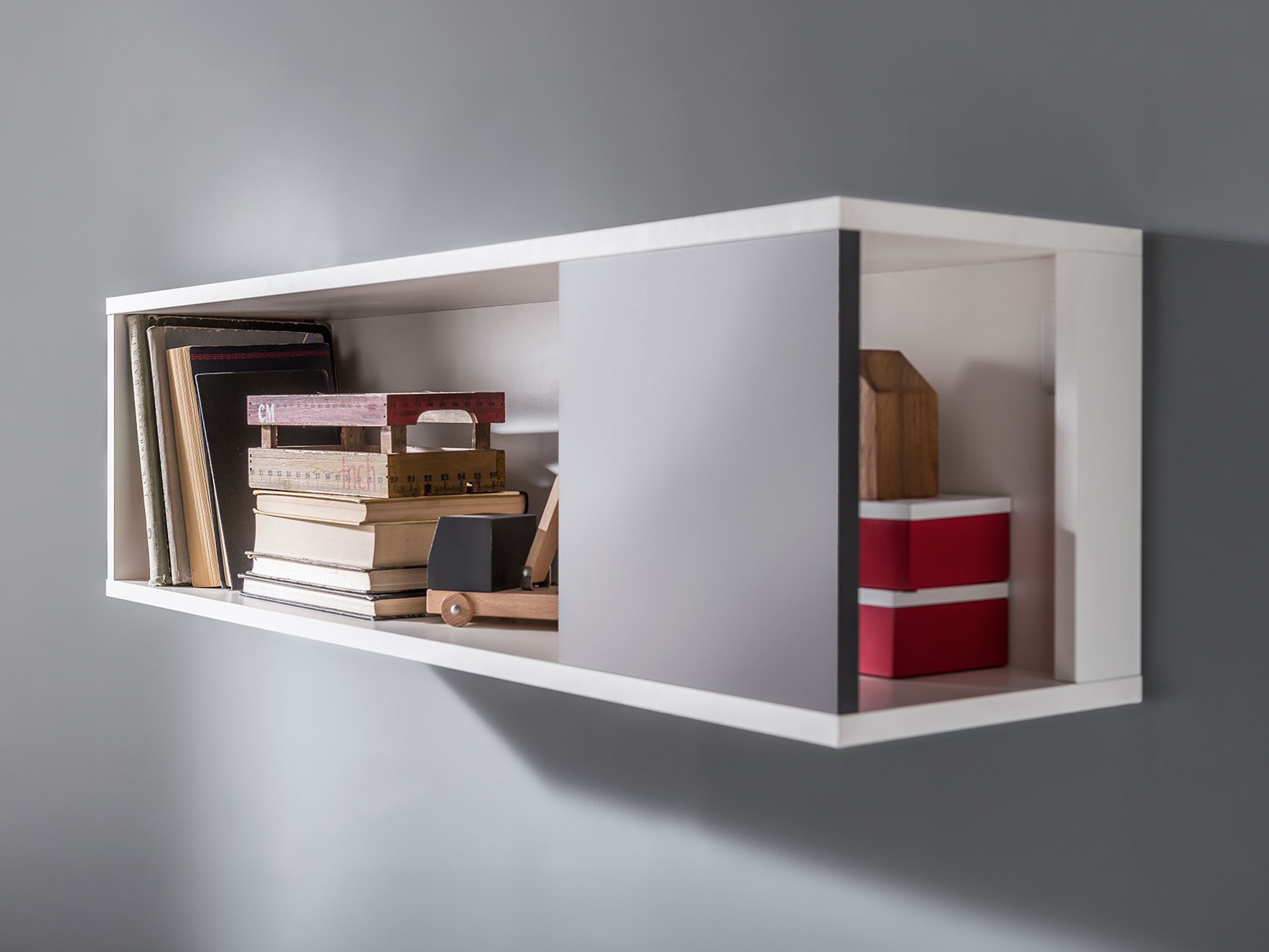 Stenska polica Domfera 111