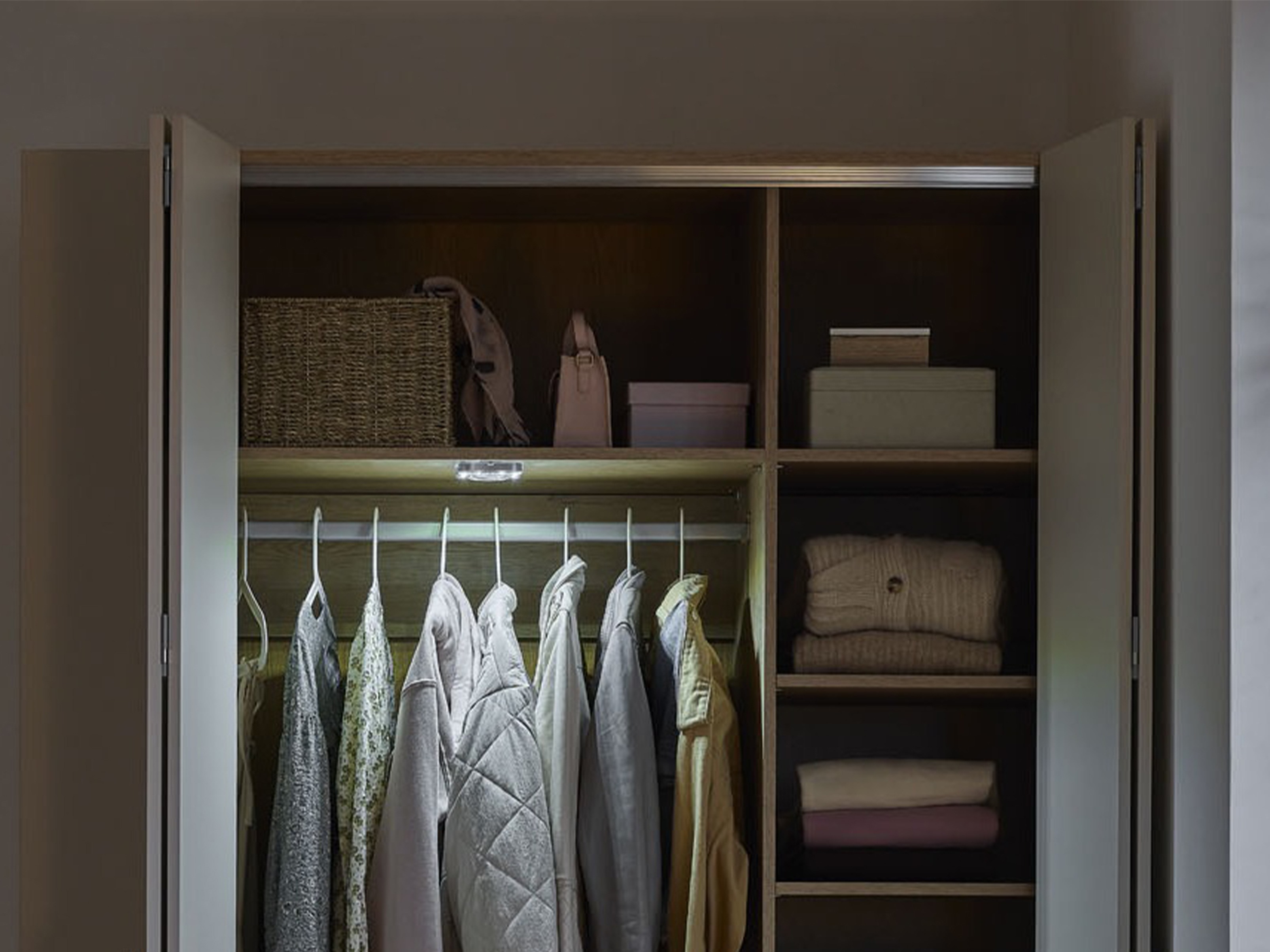 Garderobna omara Daltoro 110