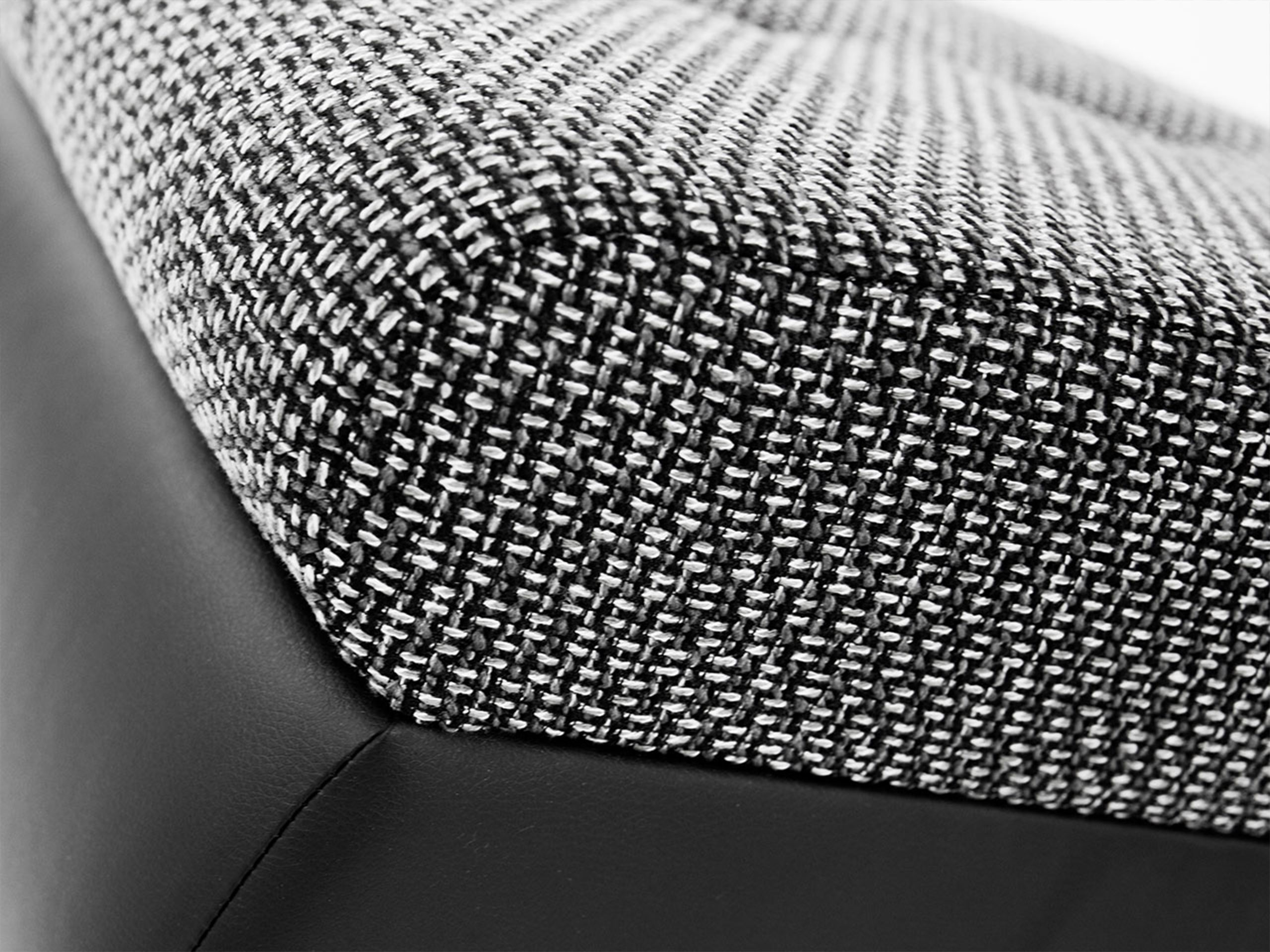 Klop z oblazinjenjem Comfivo Nitor I (Lumo 65)