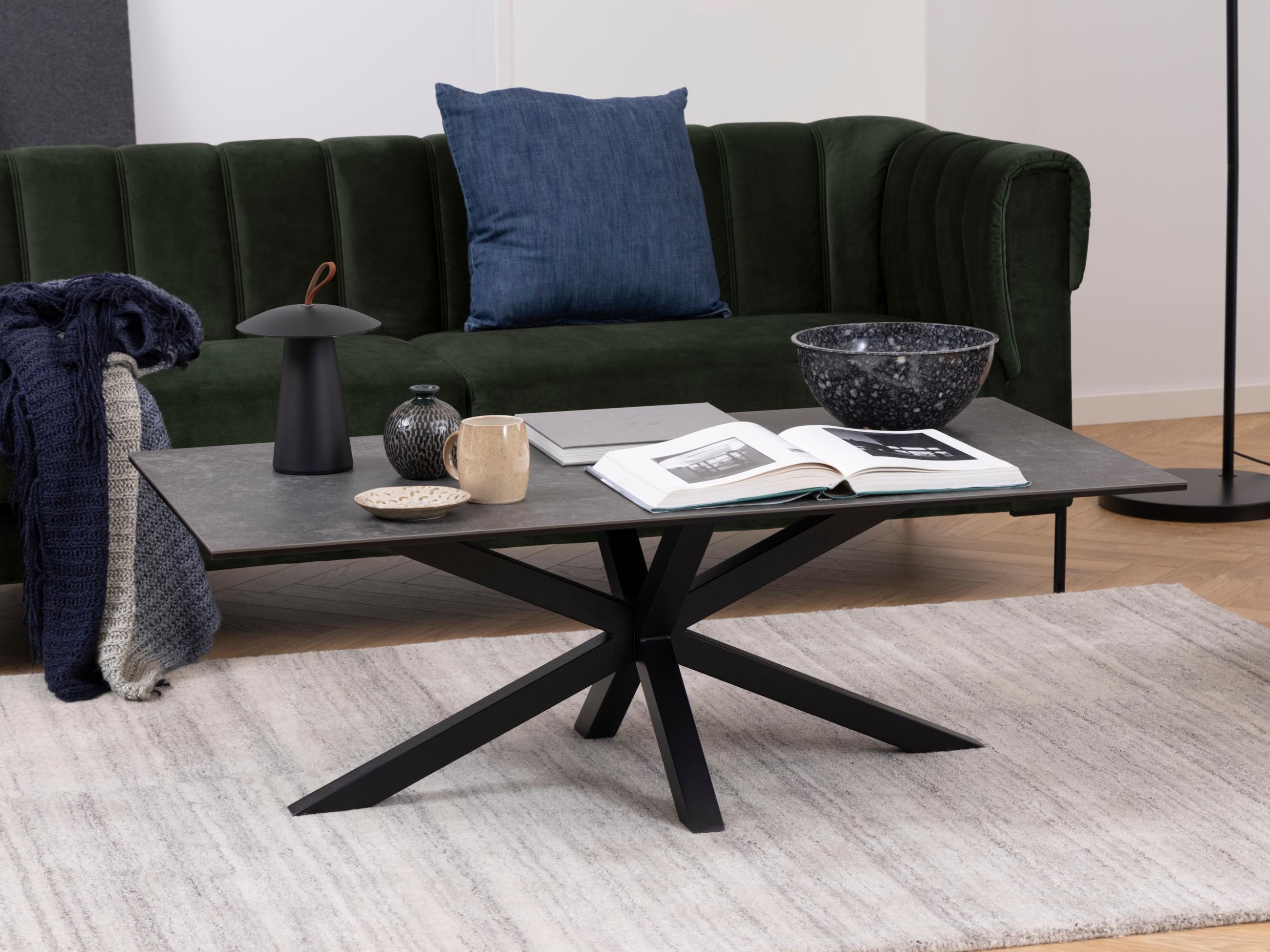 Klubska mizica Norsica 377