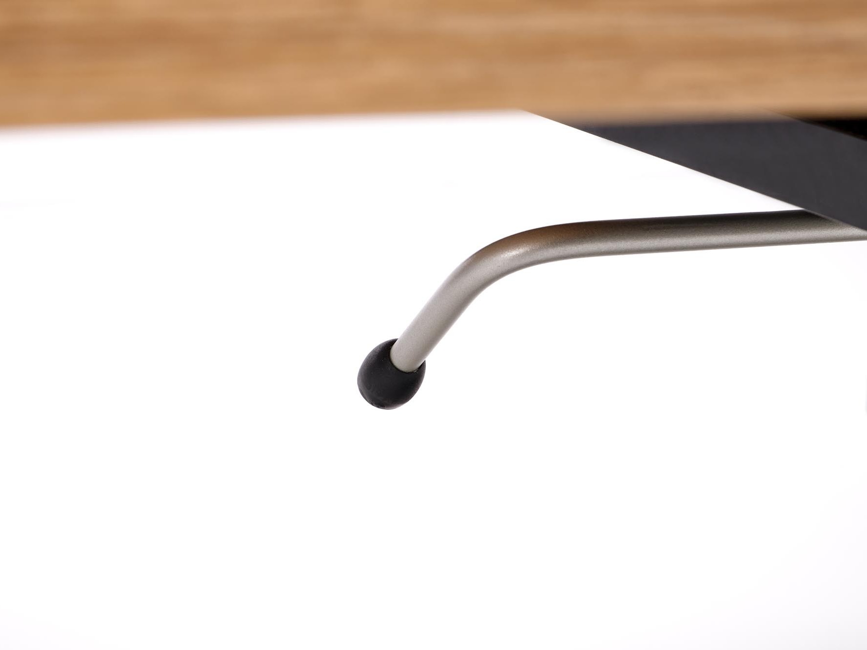 Raztegljiva klubska mizica Houston 1253 (Wotan hrast + Črna)