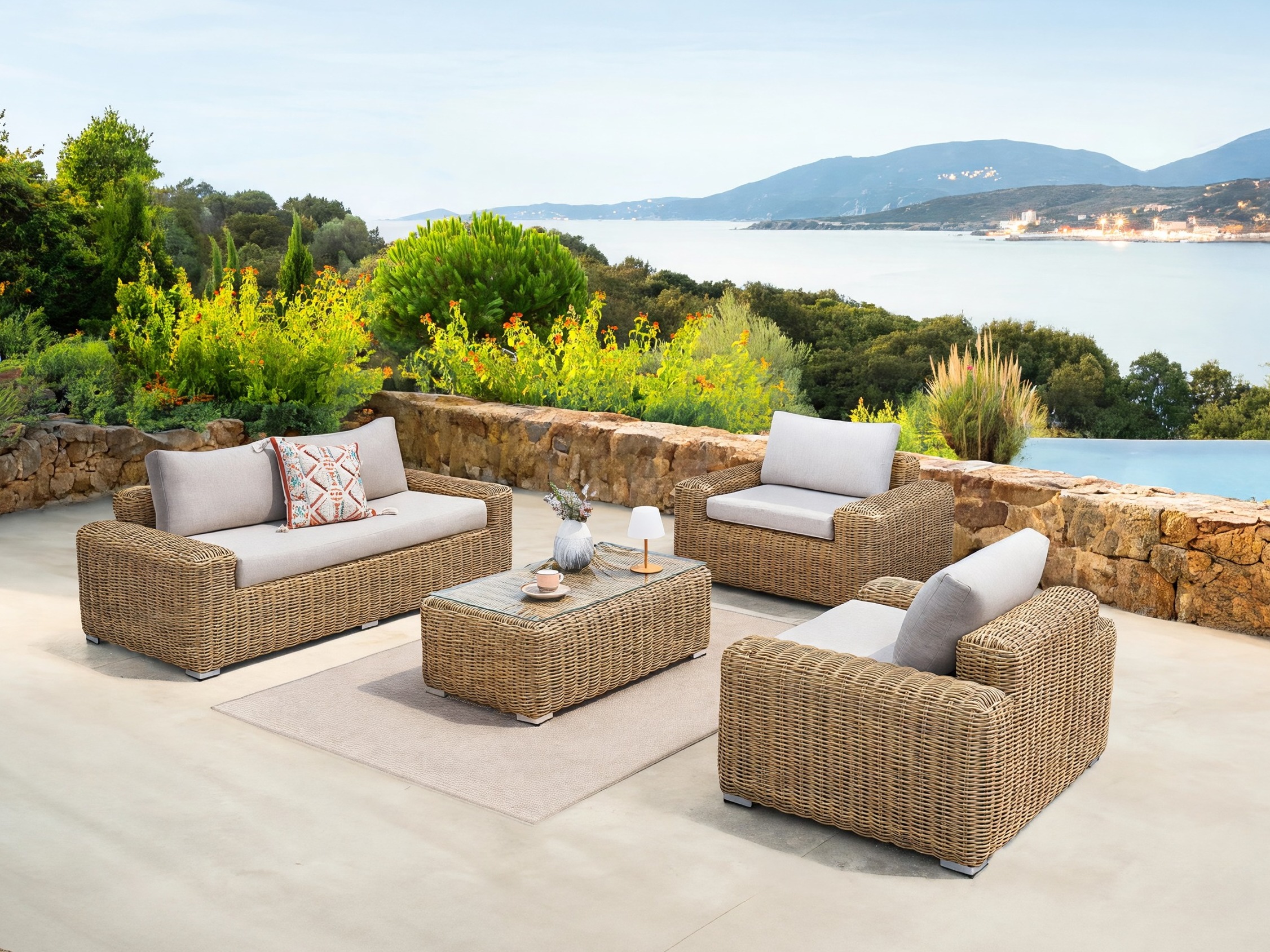 Komplet vrtnega pohištva Burleson 647