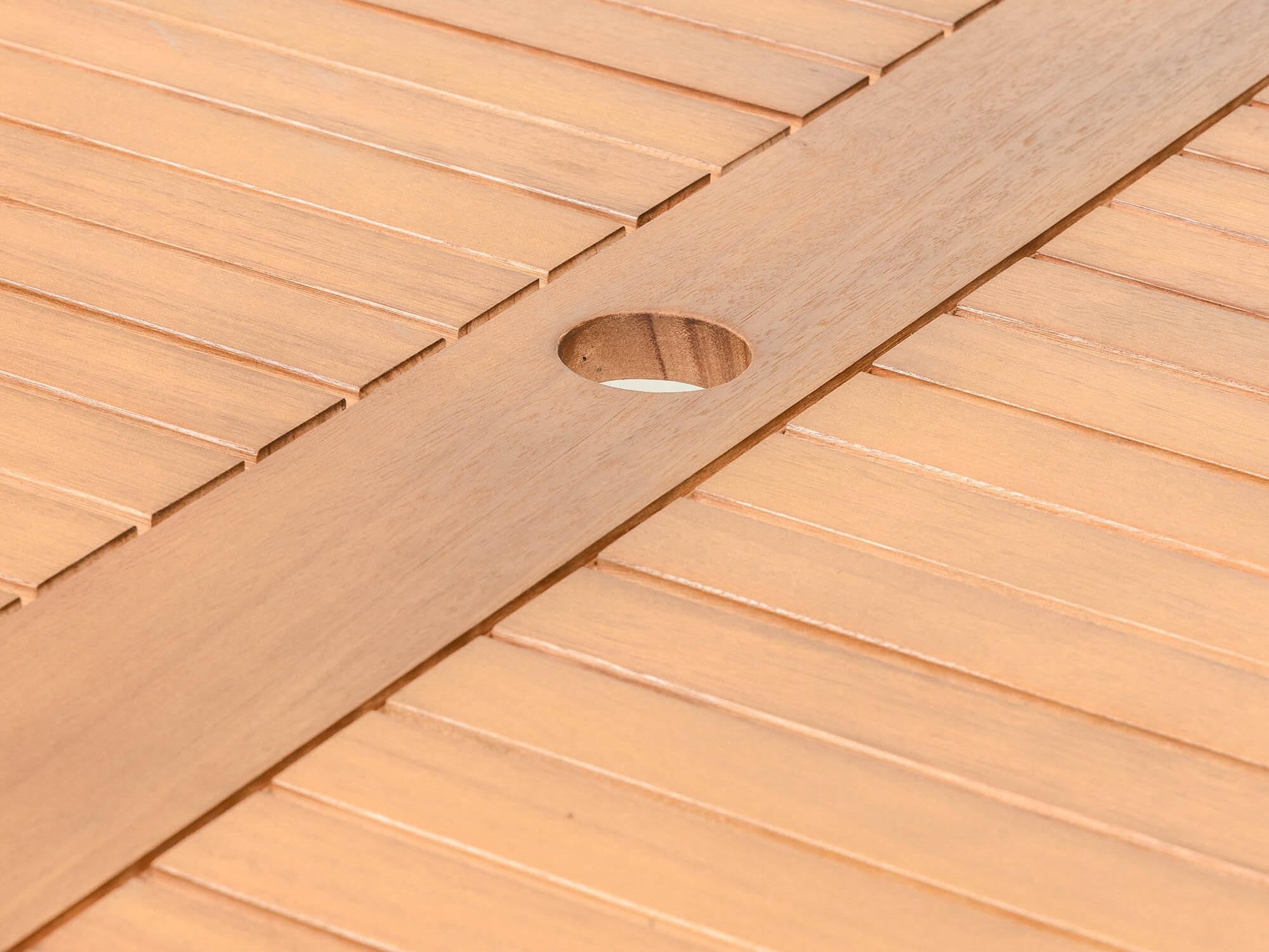 Vrtna miza Burleson 666