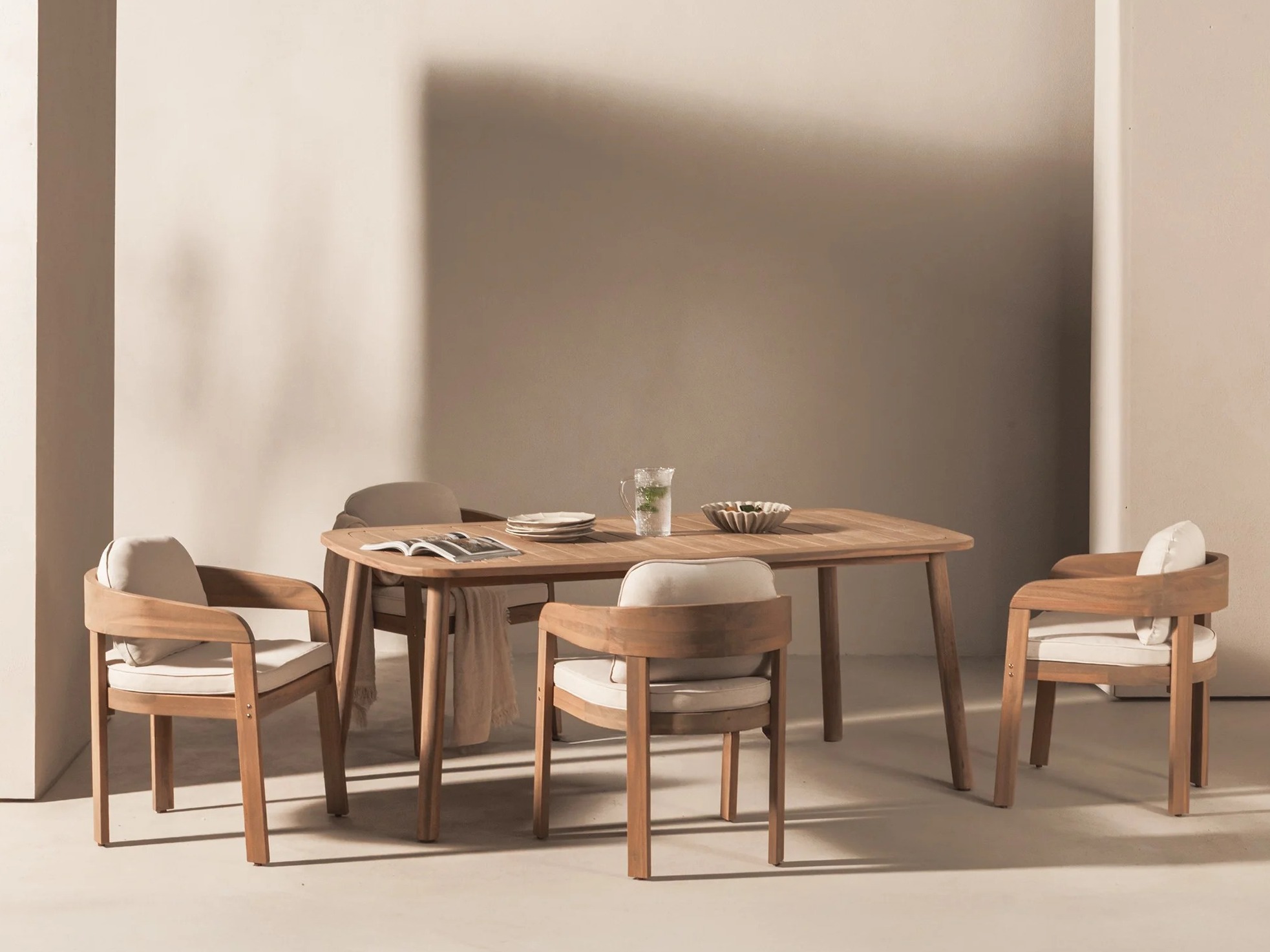 Vrtna miza Burleson 698