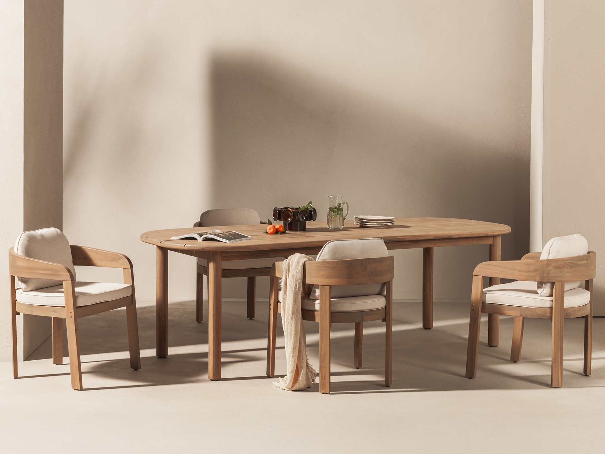 Vrtna miza Burleson 700