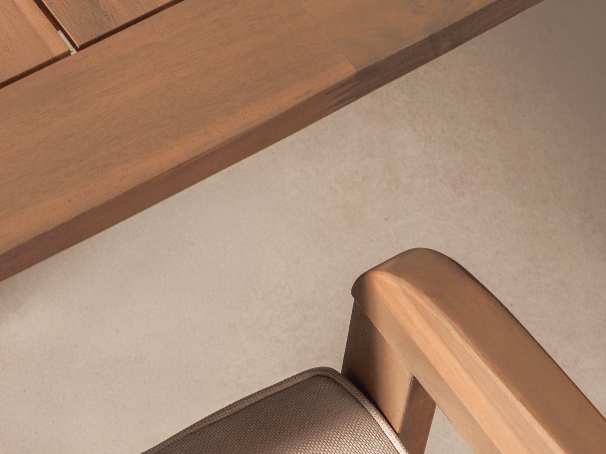 Komplet mize in stolov Burleson 705