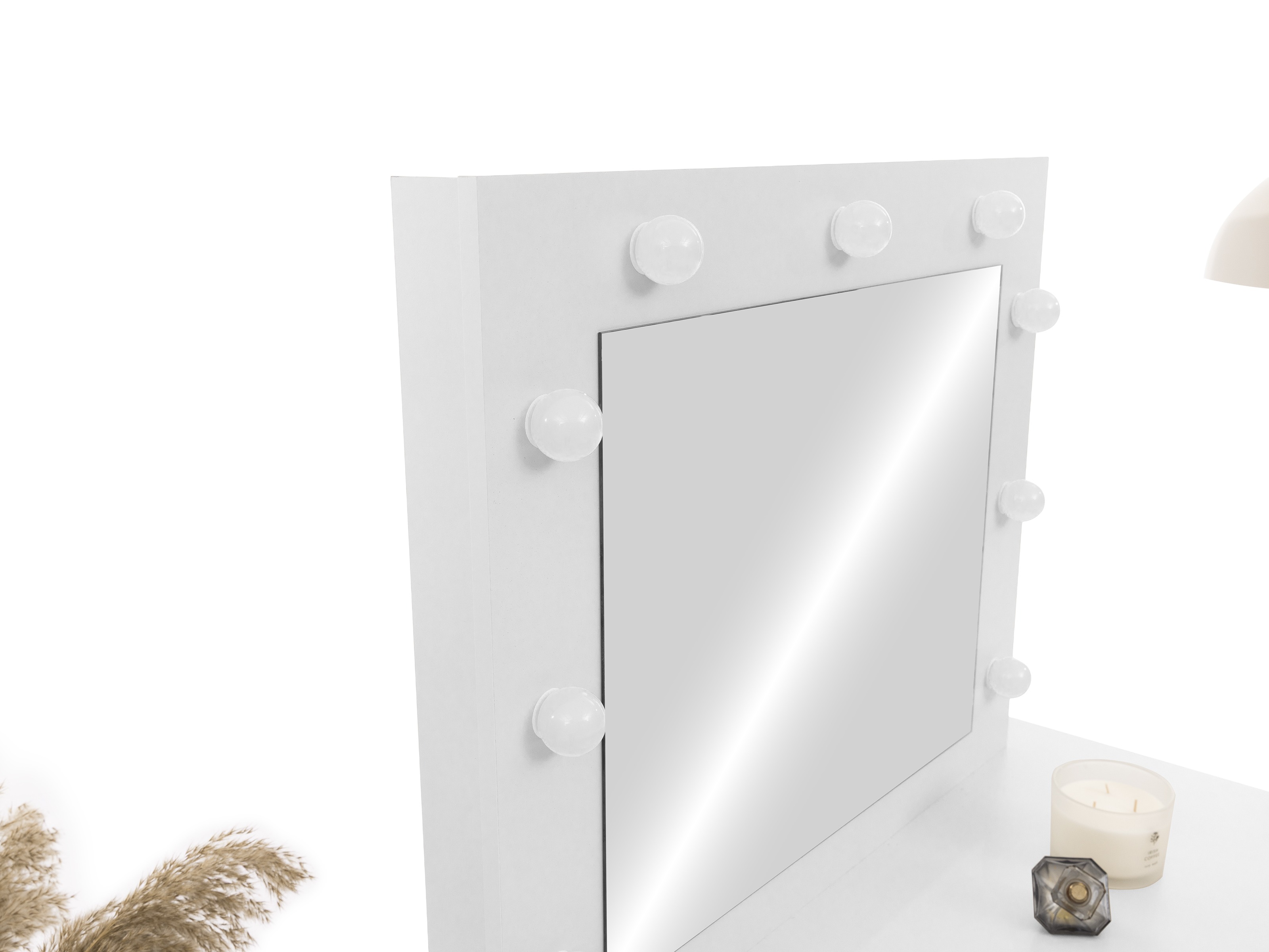 Toaletna mizica SL5555