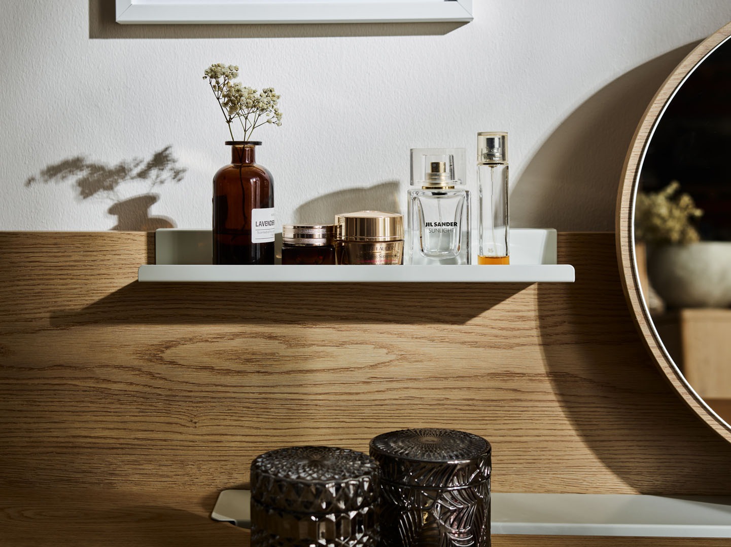 Toaletna mizica Ruvcamu 107