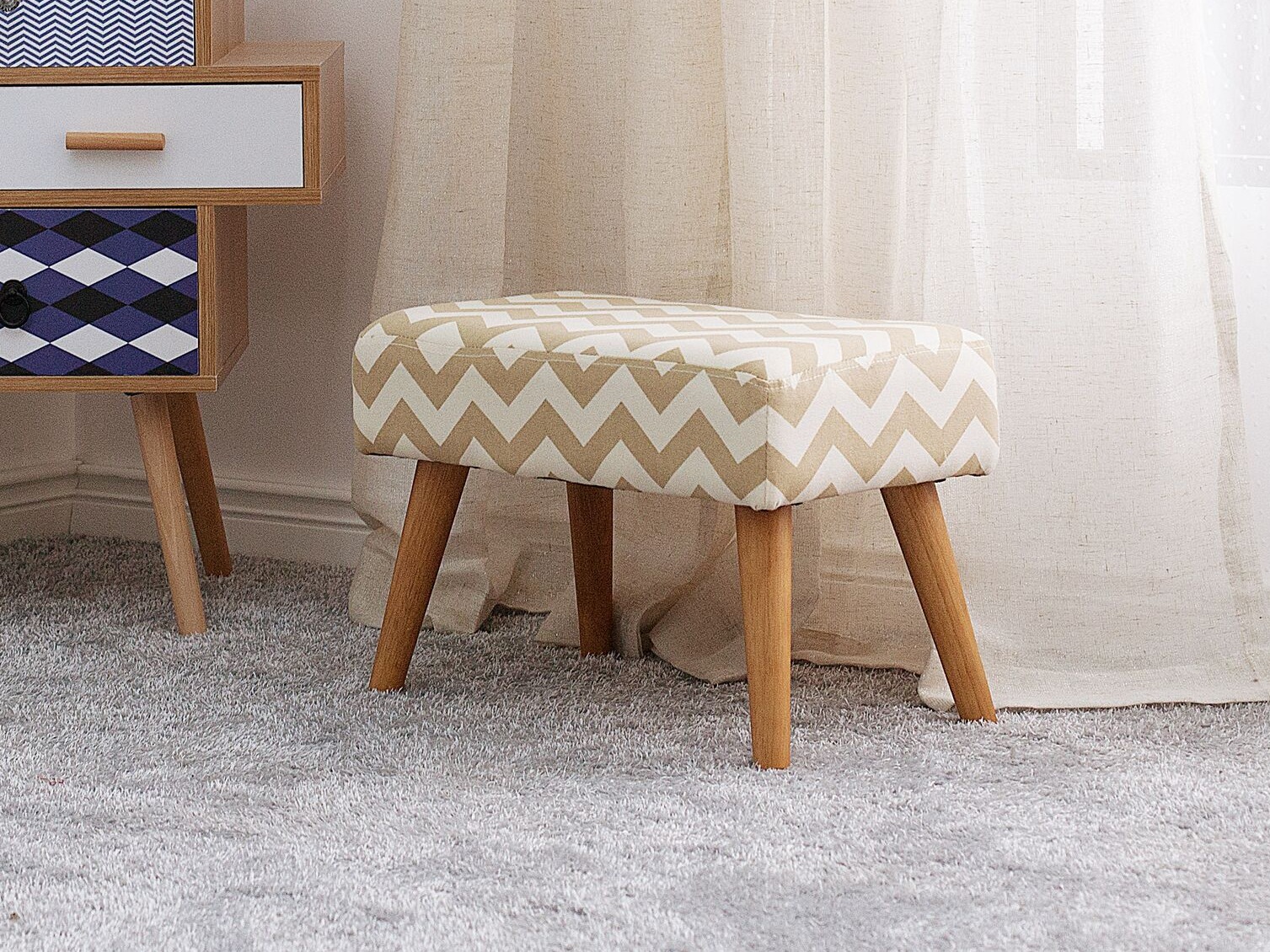 Tabure Berwyn 1551 (Bela + Bež)