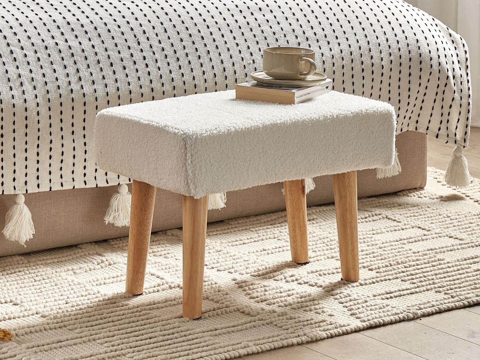 Tabure Berwyn 1551 (Bela)