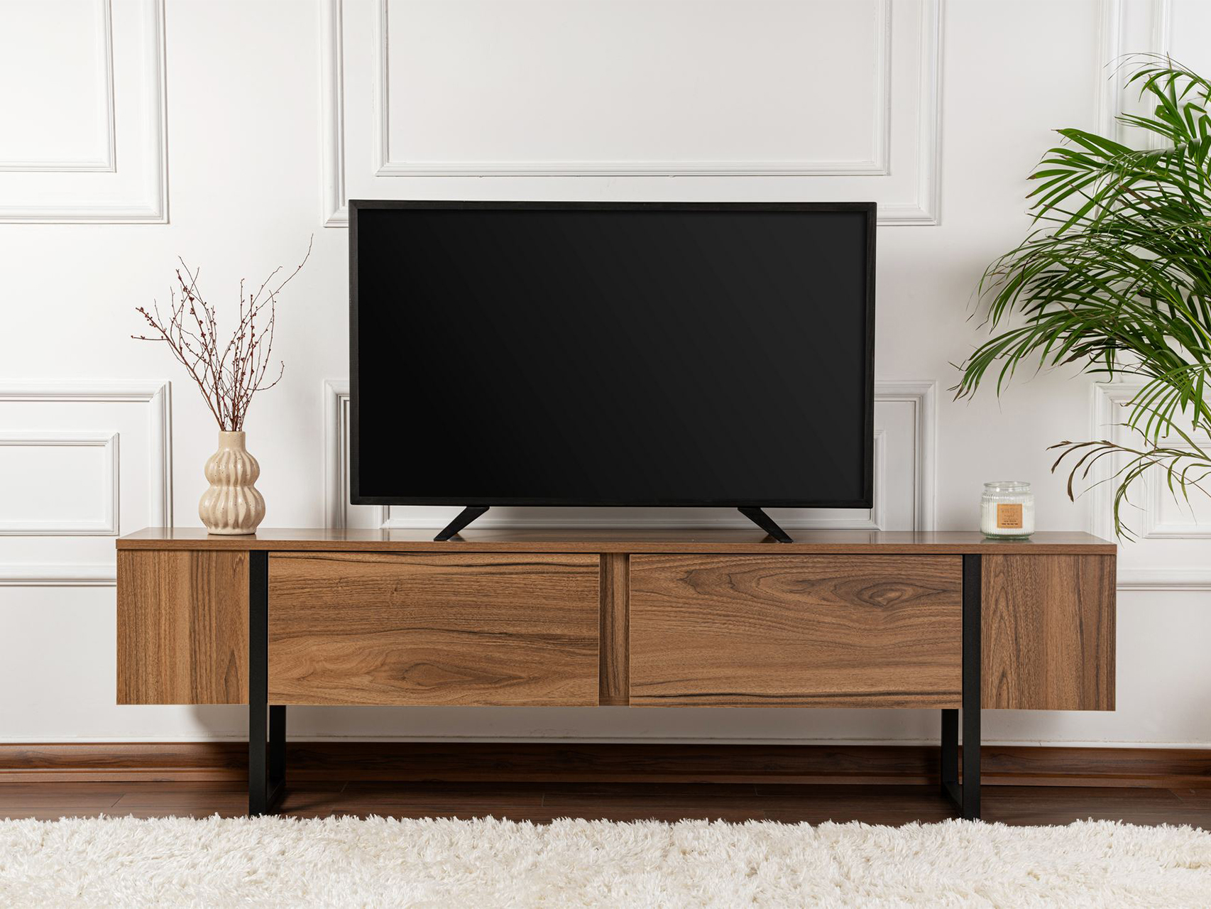TV-omarica Novato 105 (Oreh + Črna)