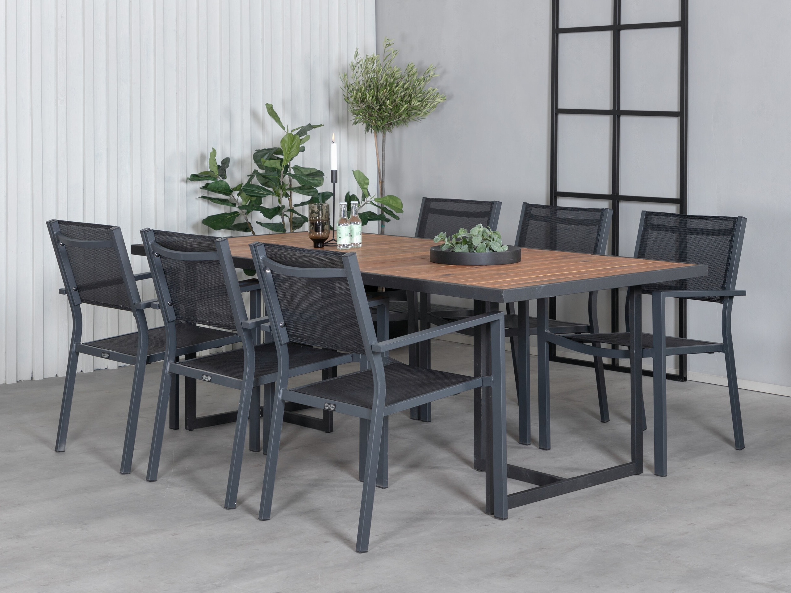 Komplet mize in stolov Dallas 5324
