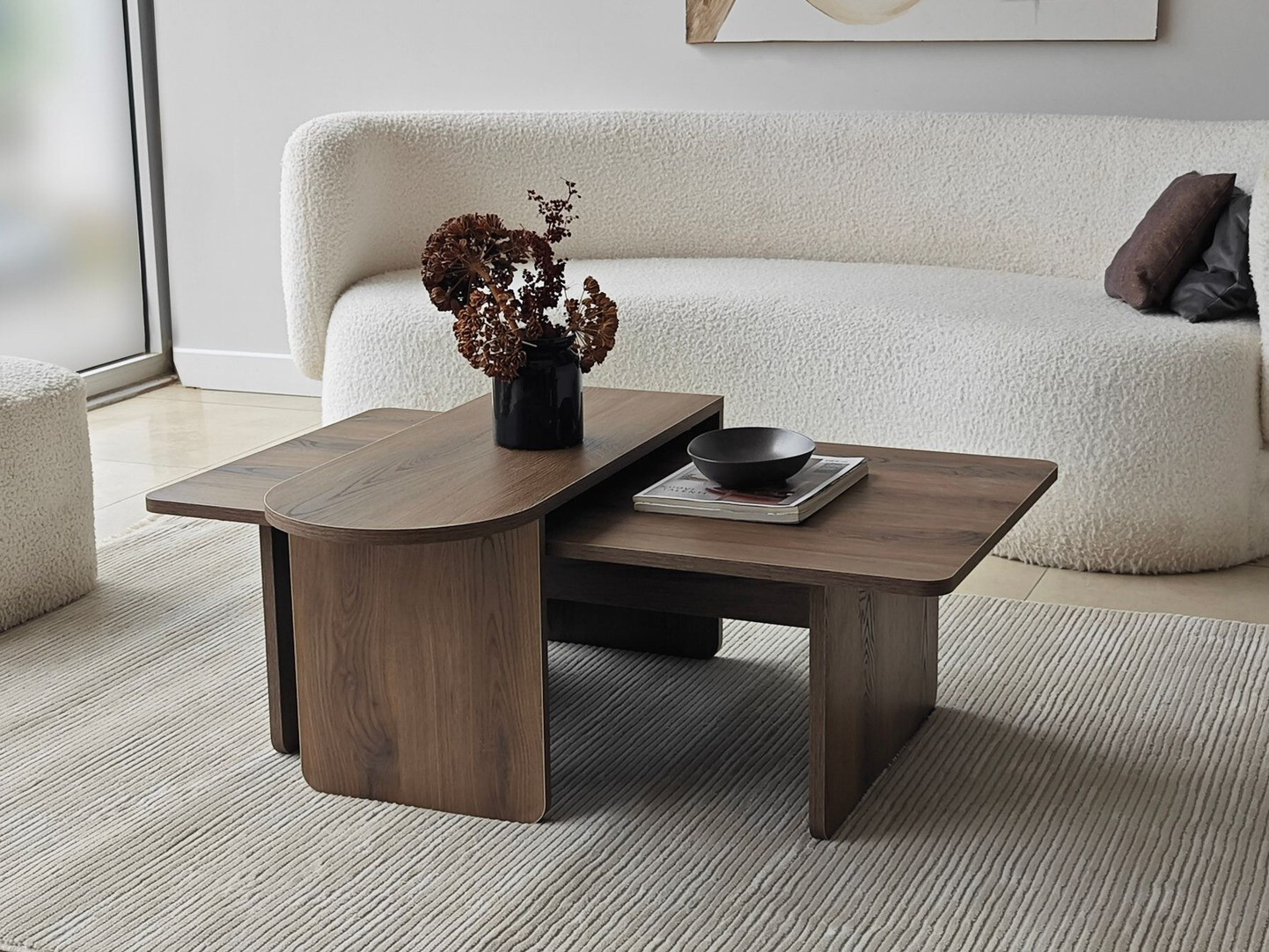 Komplet klubskih mizic Kailua 2824 (Oreh)