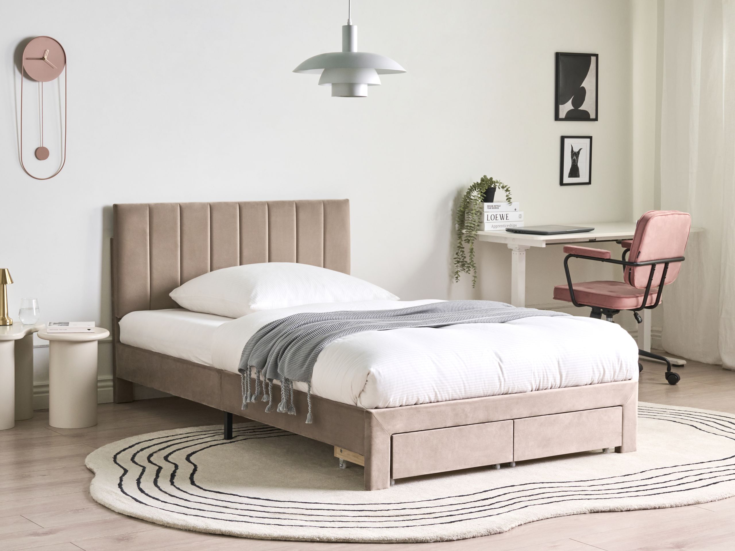 Postelja Berwyn 3442 (Taupe)