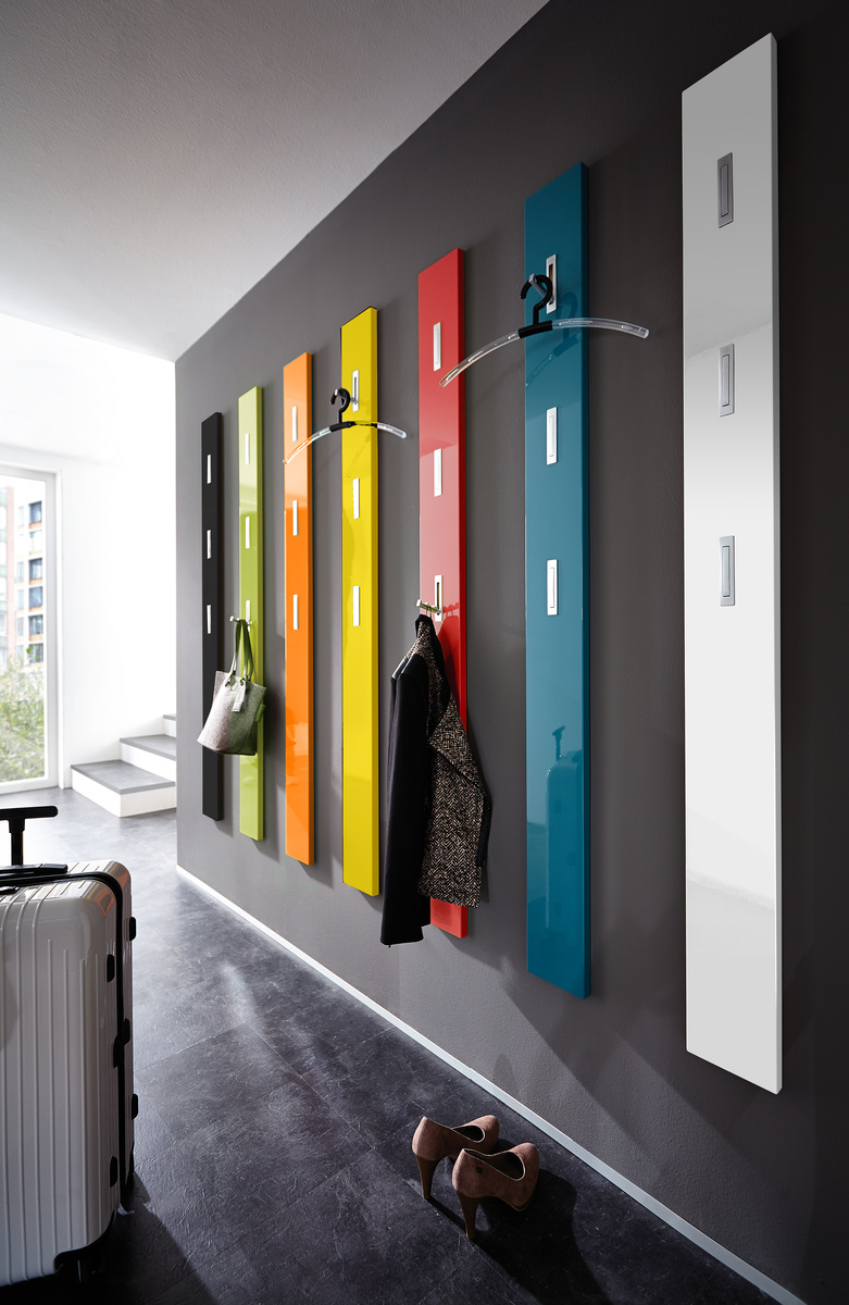 Obešalnik Sacramento 413 (Sijaj črna)